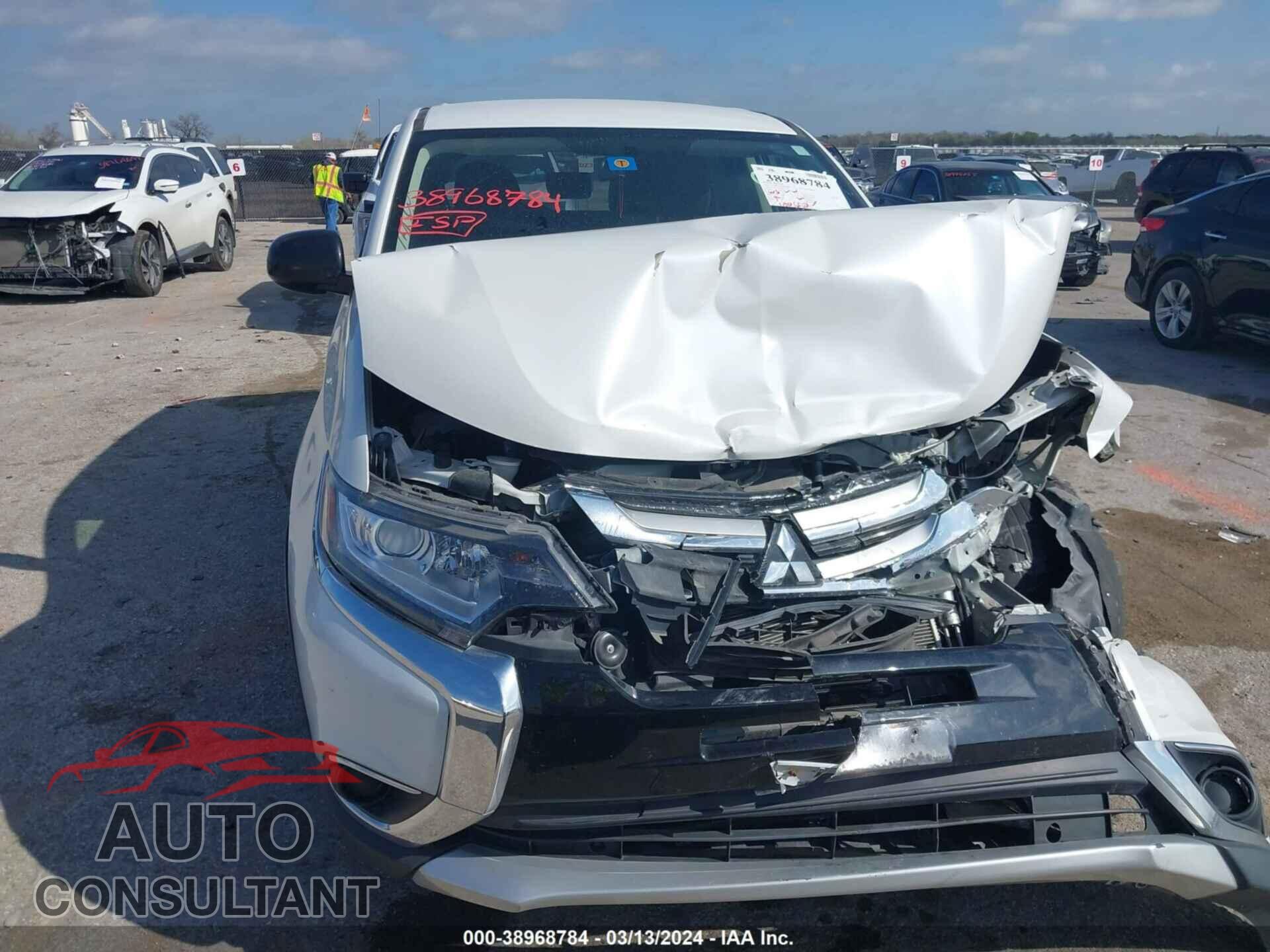 MITSUBISHI OUTLANDER 2017 - JA4AD2A36HZ057530
