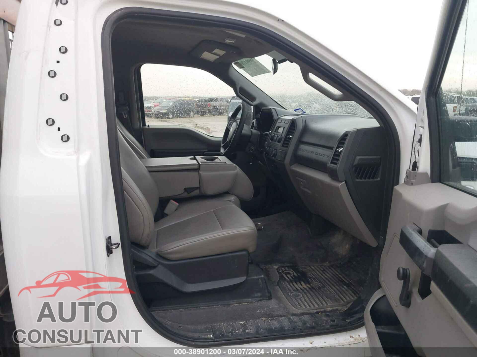 FORD F-250 2017 - 1FDBF2A63HED12376