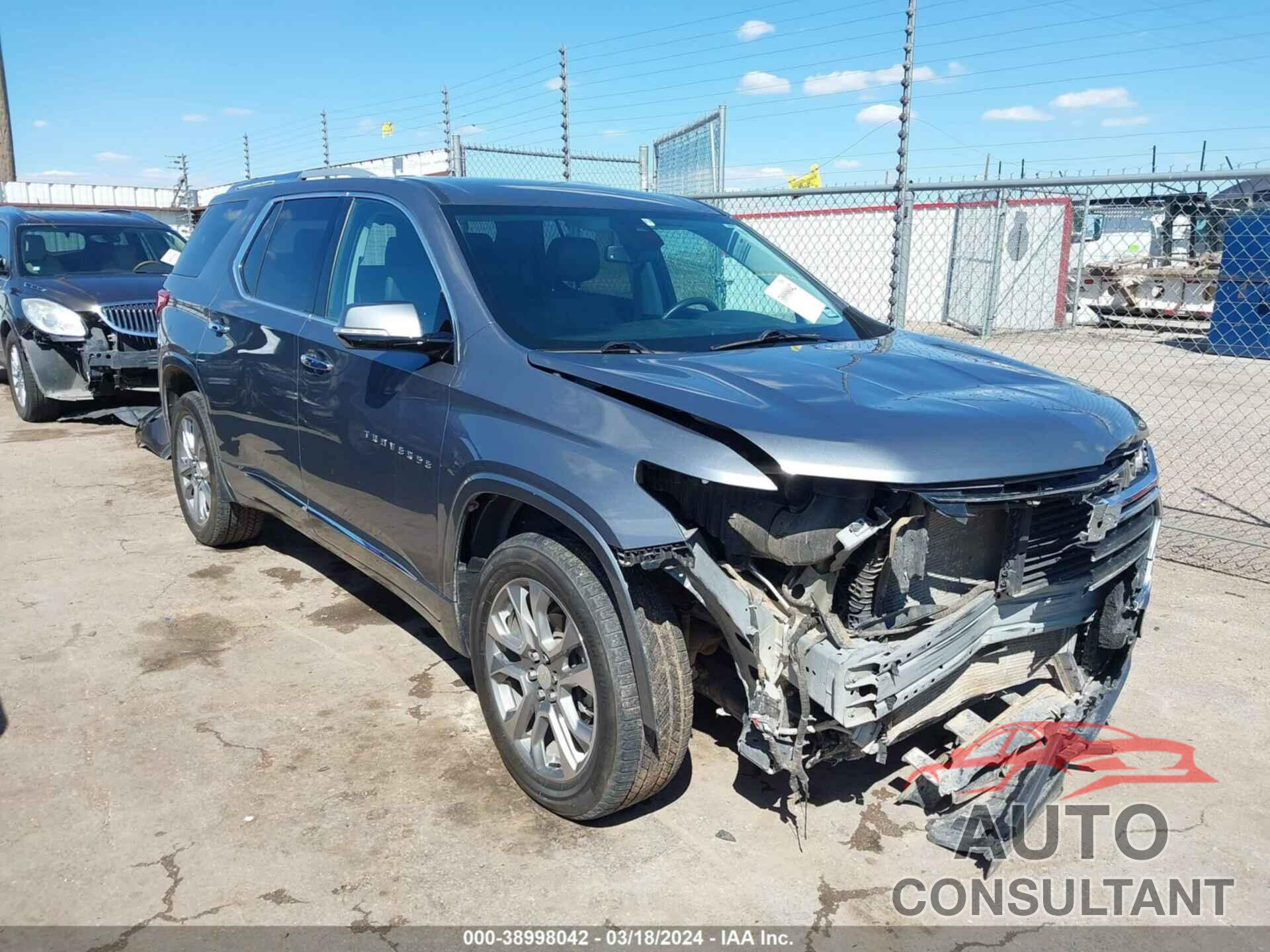 CHEVROLET TRAVERSE 2019 - 1GNERKKW4KJ100180