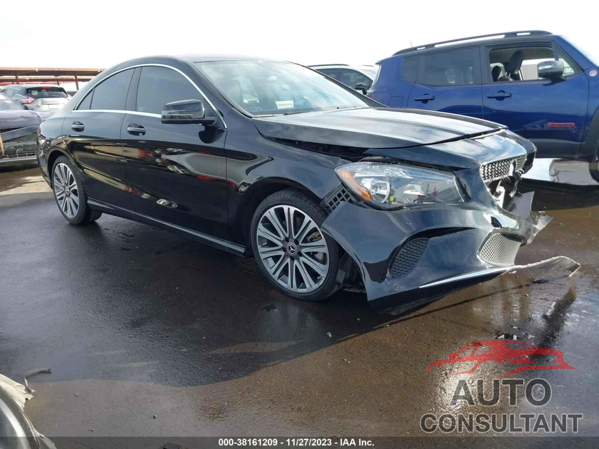 MERCEDES-BENZ CLA 250 2019 - WDDSJ4EB6KN714623