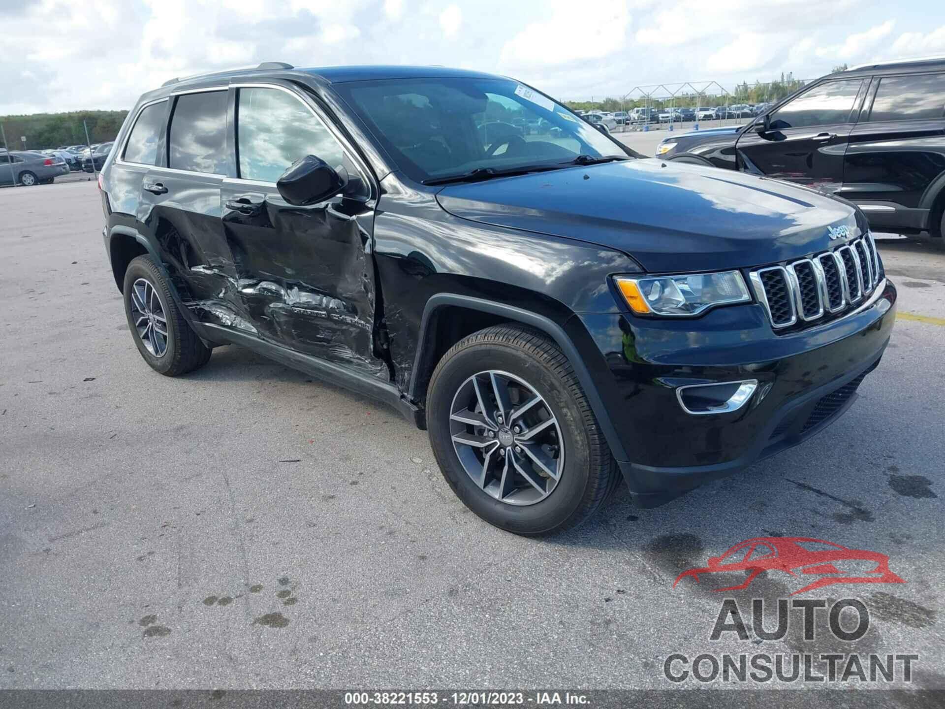 JEEP GRAND CHEROKEE 2018 - 1C4RJEAG1JC301079