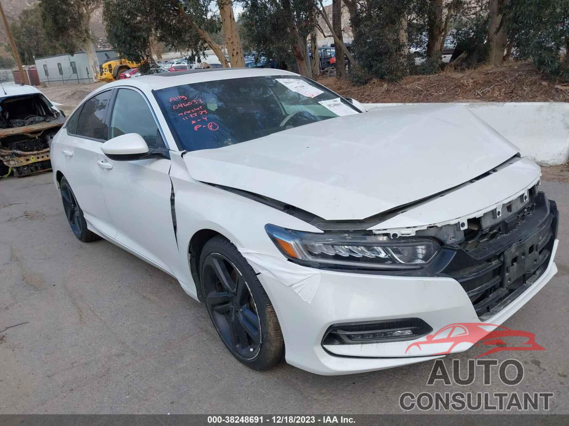 HONDA ACCORD SEDAN 2018 - 1HGCV2F30JA046033