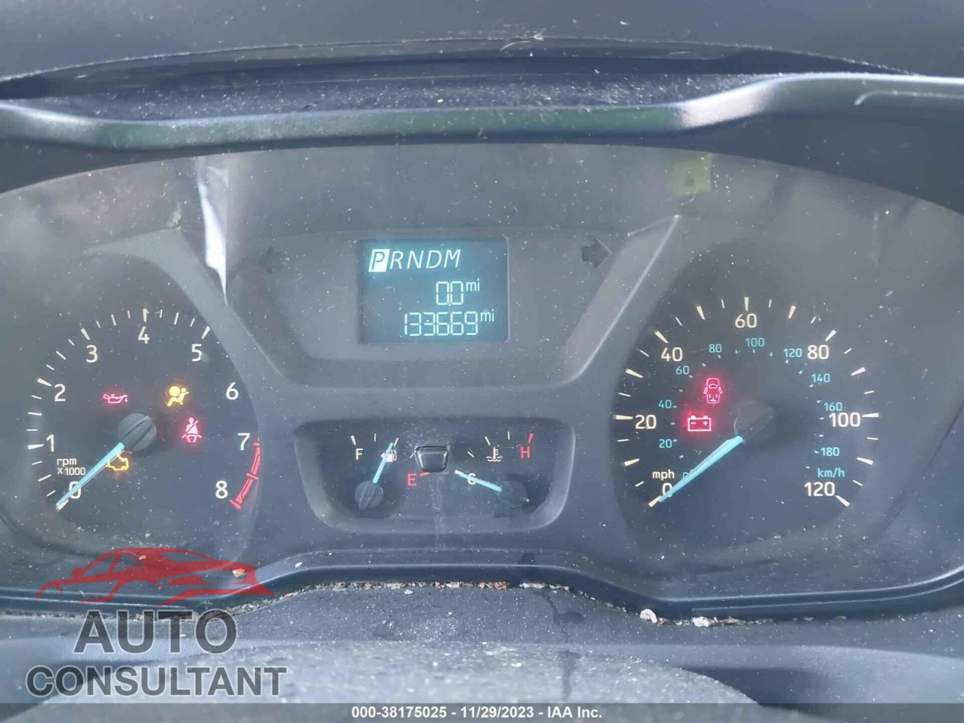 FORD TRANSIT 2018 - 1FTYR2CM2JKB45565
