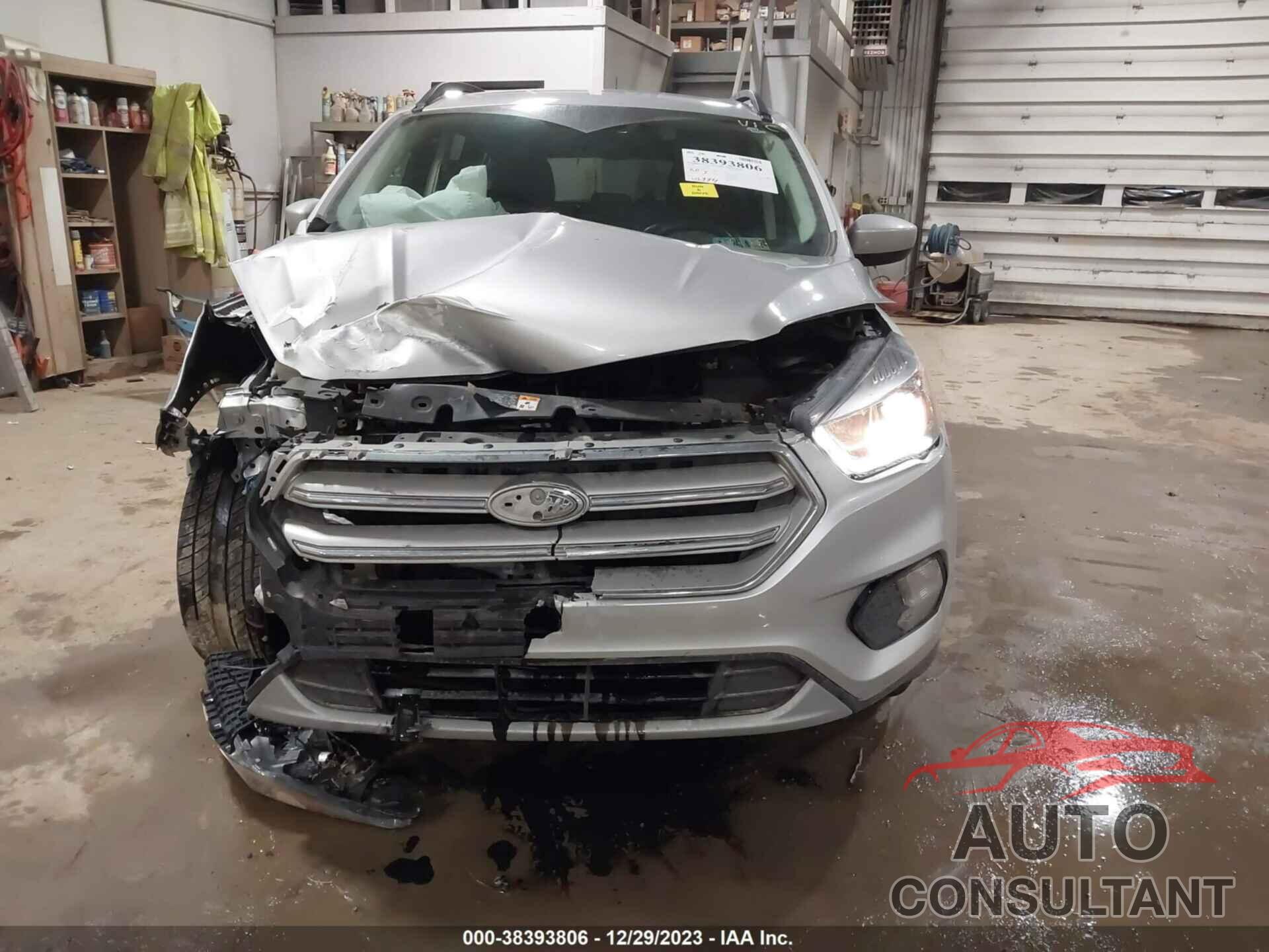 FORD ESCAPE 2019 - 1FMCU9HD4KUA76292