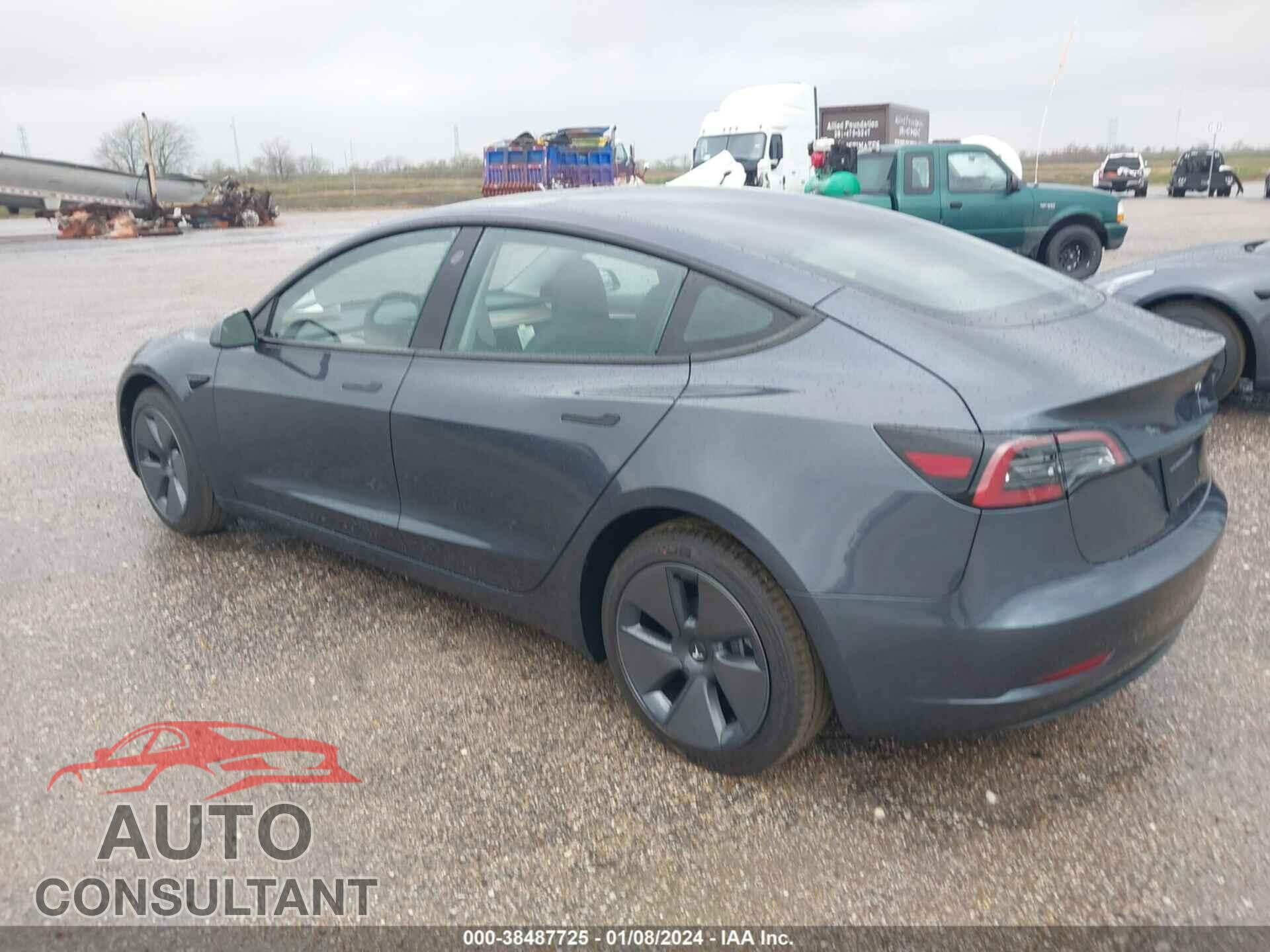 TESLA MODEL 3 2023 - 5YJ3E1EA5PF705619