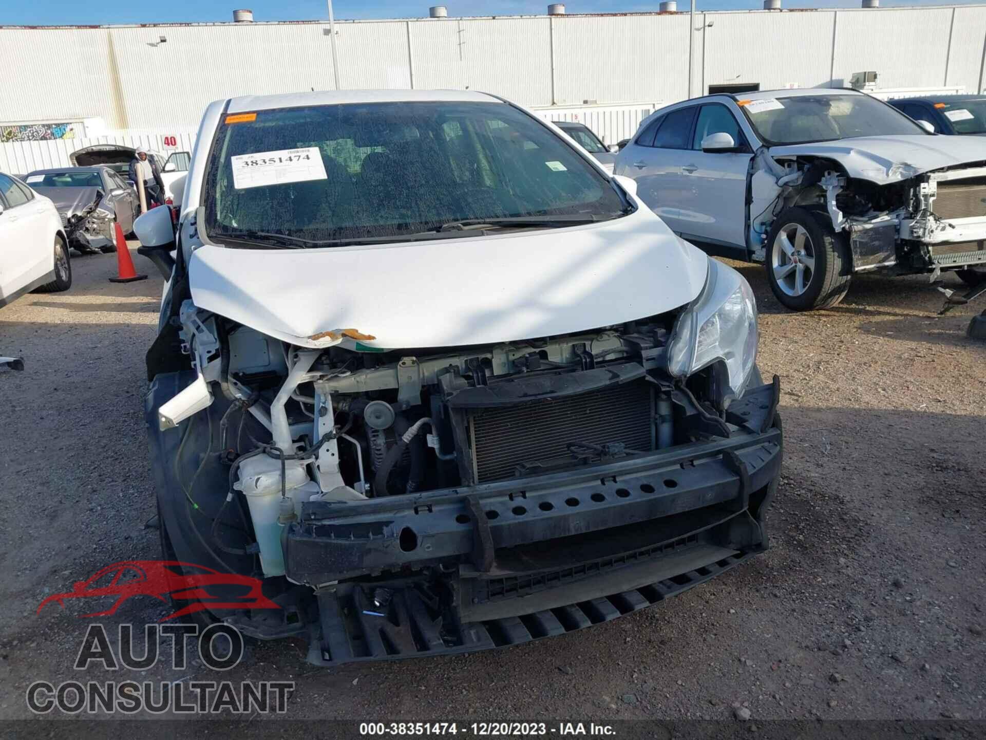 NISSAN VERSA NOTE 2016 - 3N1CE2CP0GL388155