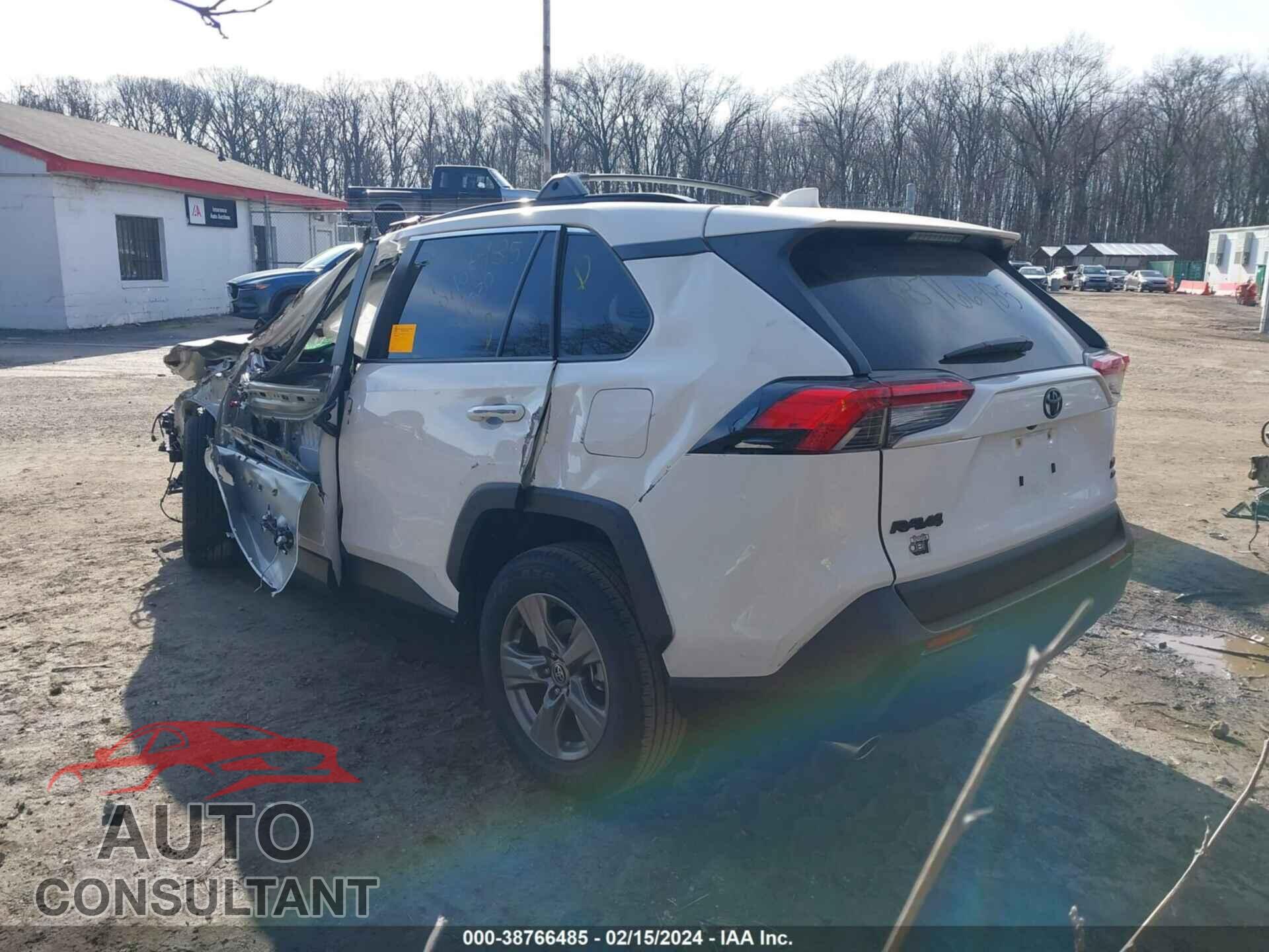 TOYOTA RAV4 2023 - JTMP1RFV4PD096530