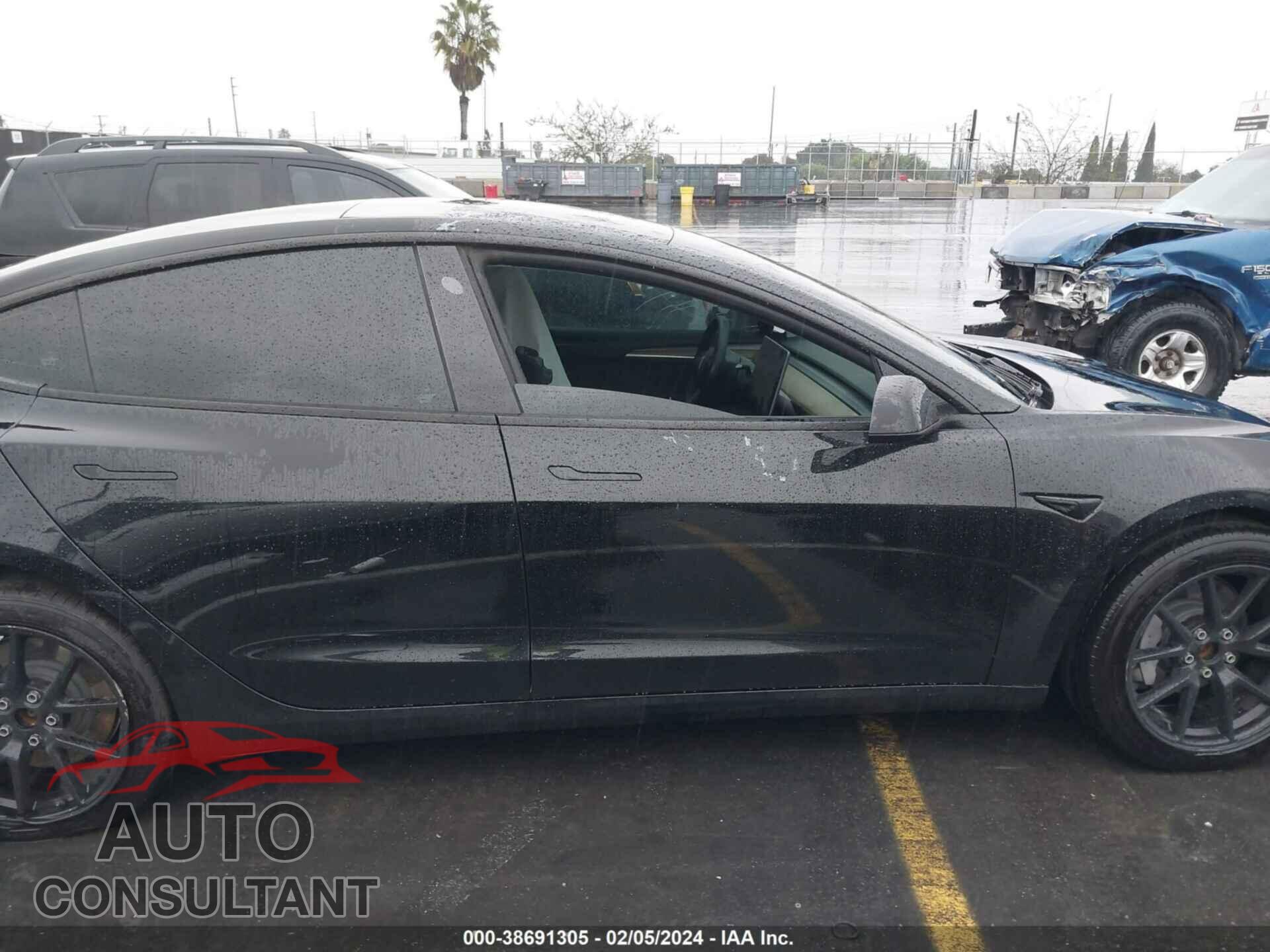 TESLA MODEL 3 2023 - 5YJ3E1EB8PF416100