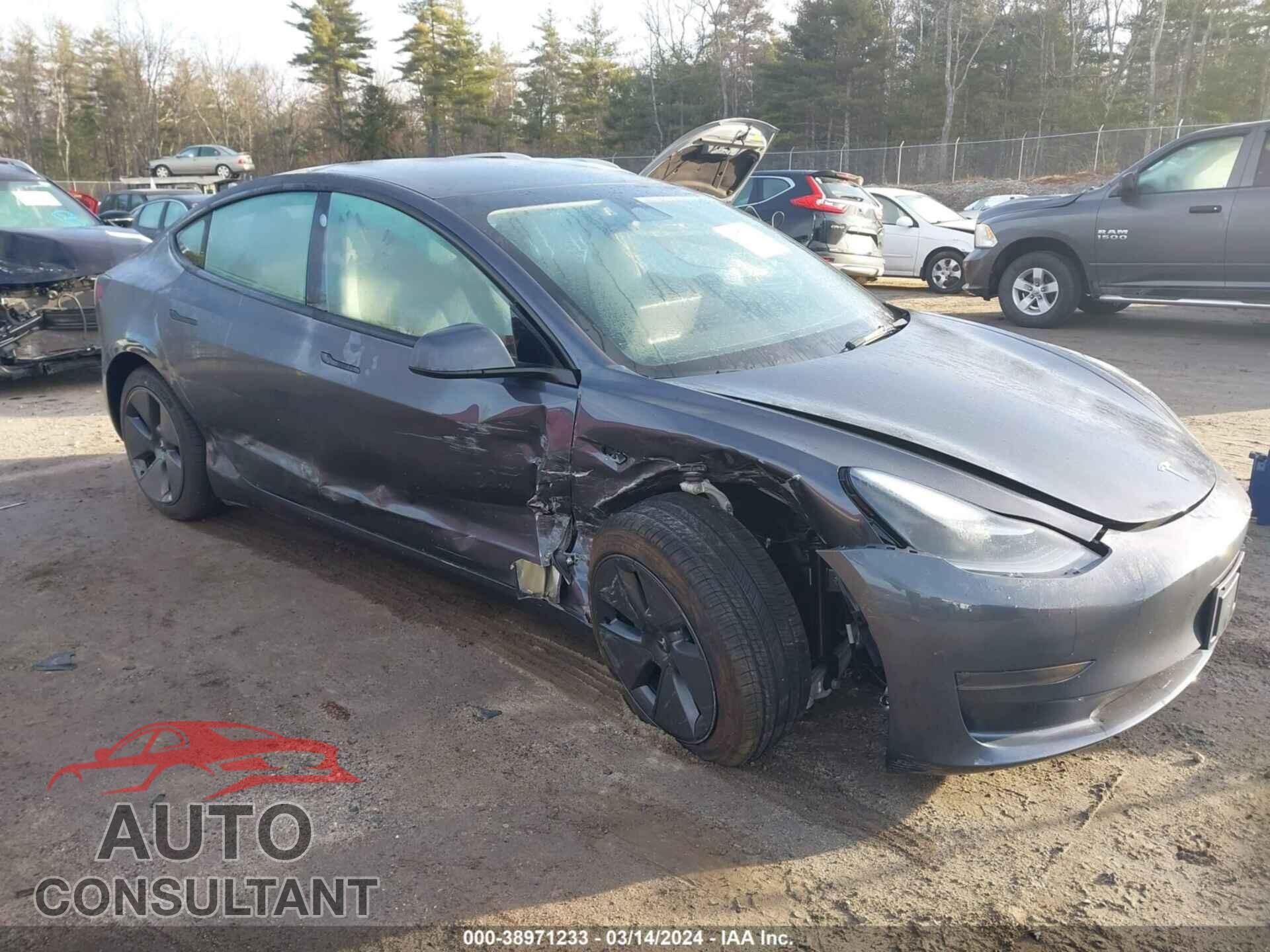 TESLA MODEL 3 2023 - 5YJ3E1EA2PF684034