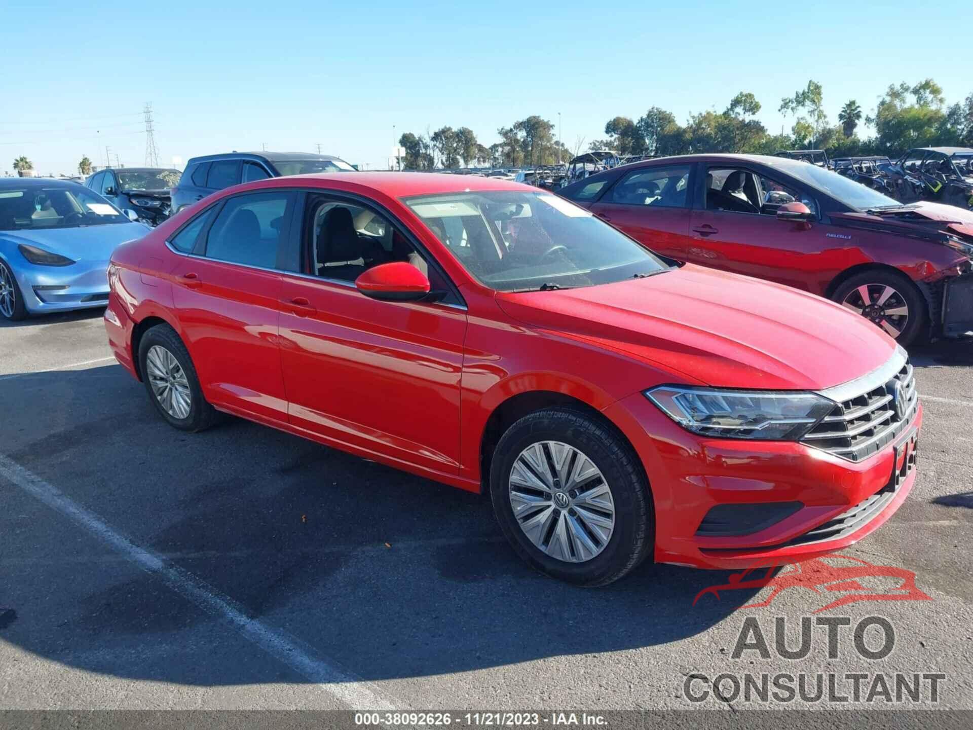VOLKSWAGEN JETTA 2019 - 3VWC57BU1KM184398