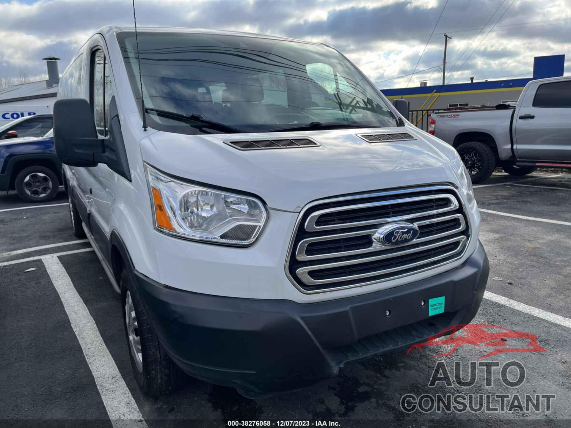 FORD TRANSIT PASSENGER WAGON 2019 - 1FBZX2ZM6KKA23301