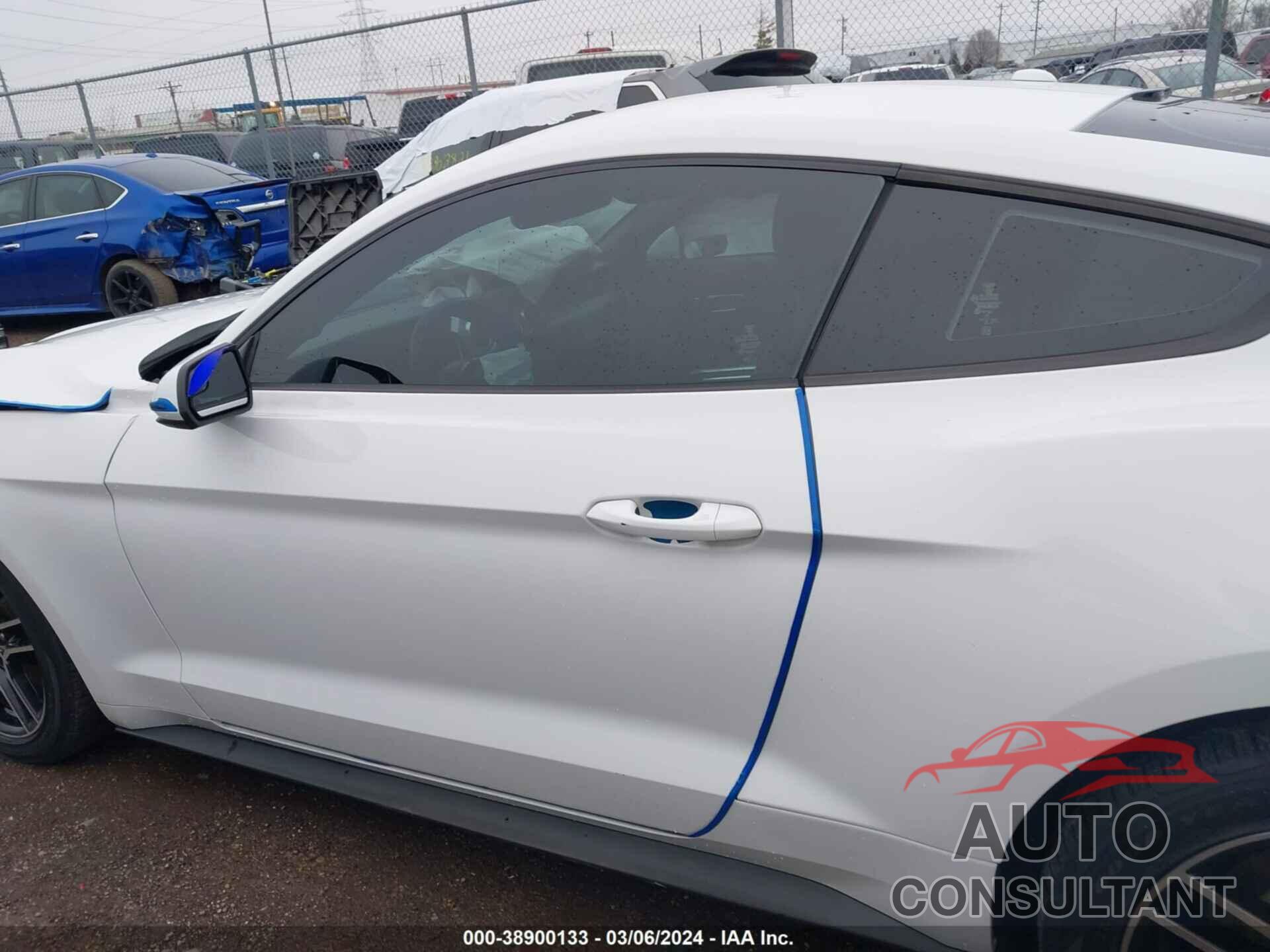 FORD MUSTANG 2018 - 1FA6P8TH5J5106945