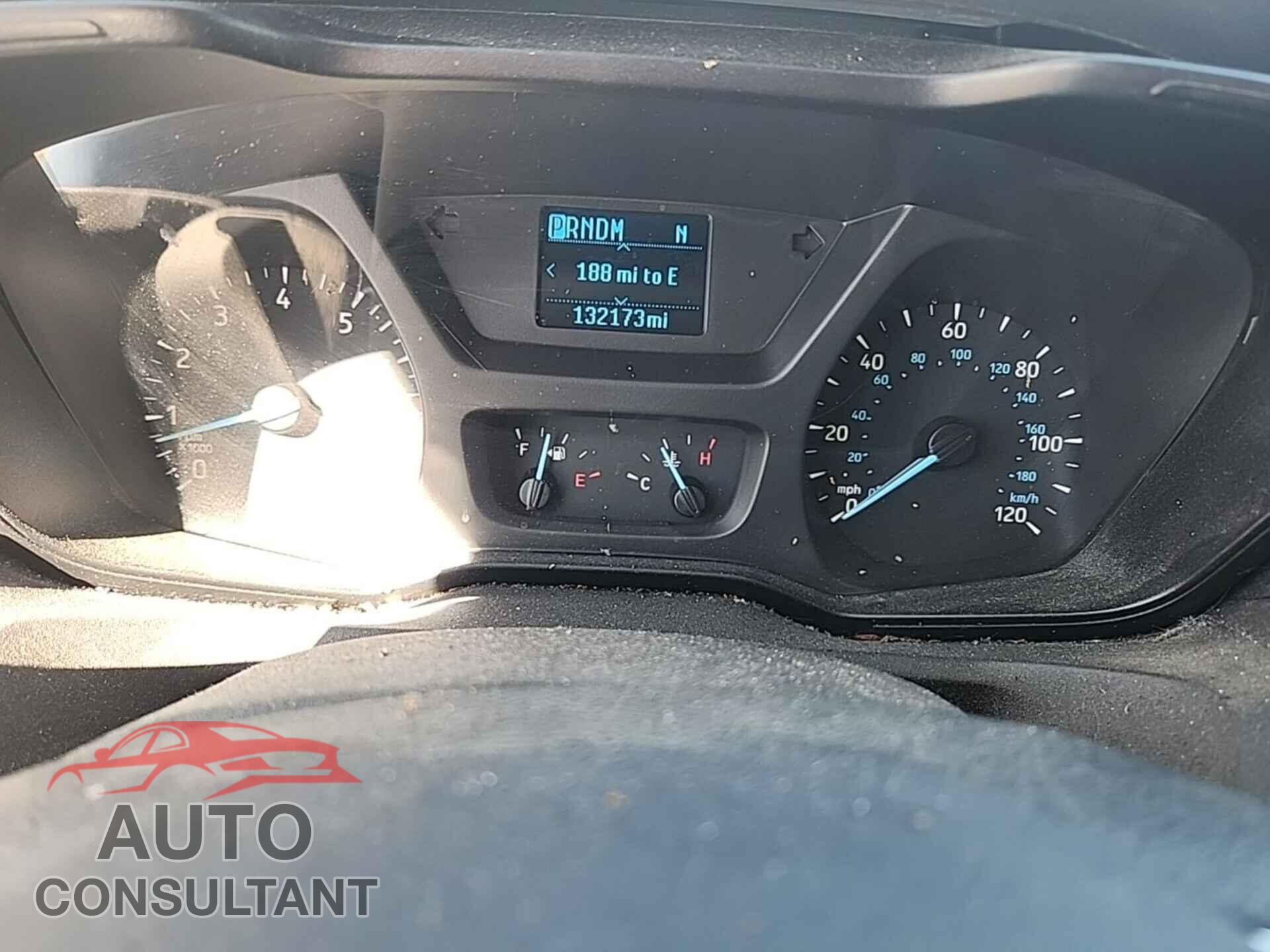 FORD TRANSIT-250 2017 - 1FTYR1YM7HKB43601