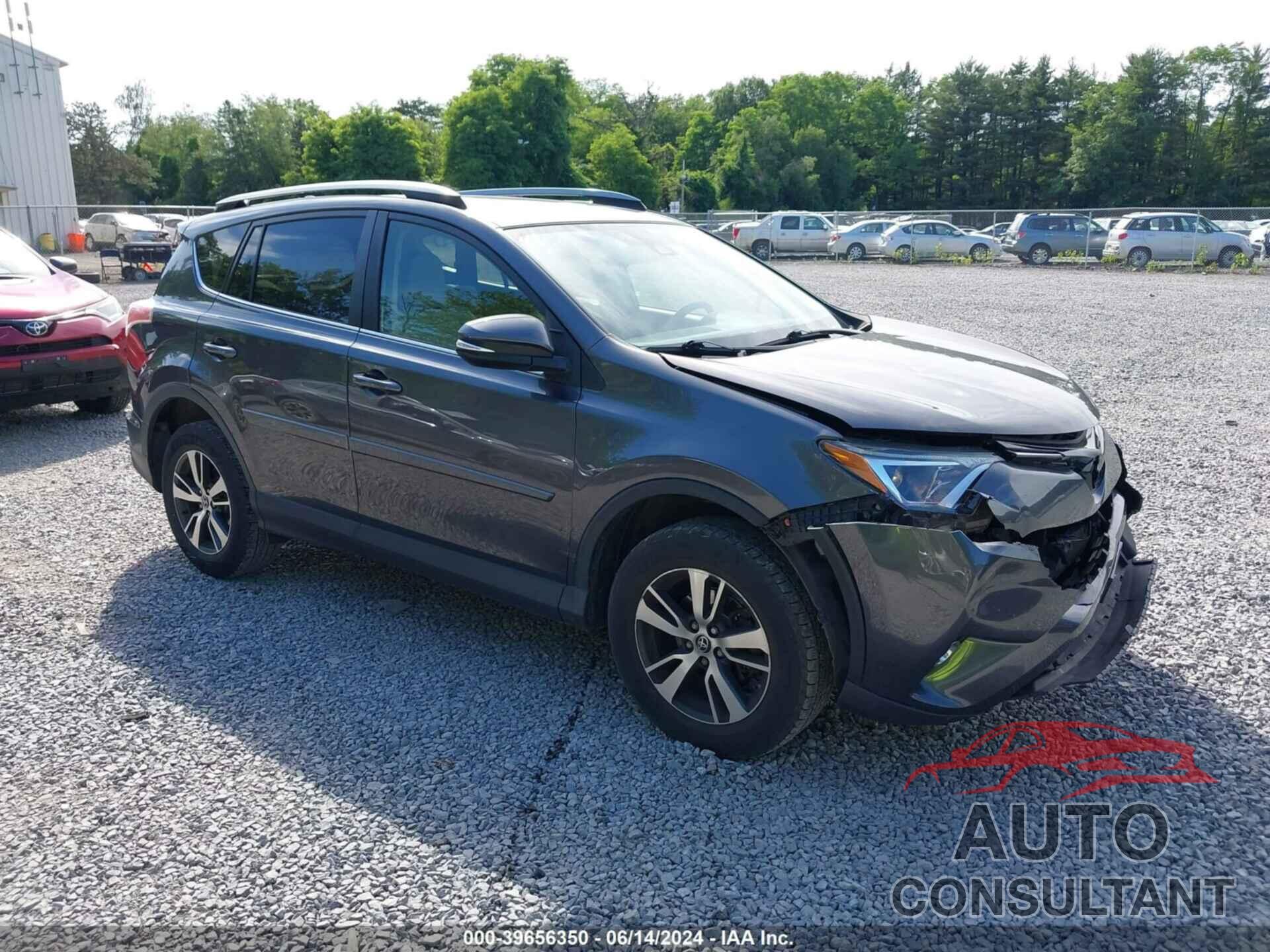 TOYOTA RAV4 2018 - JTMRFREV1JJ207846