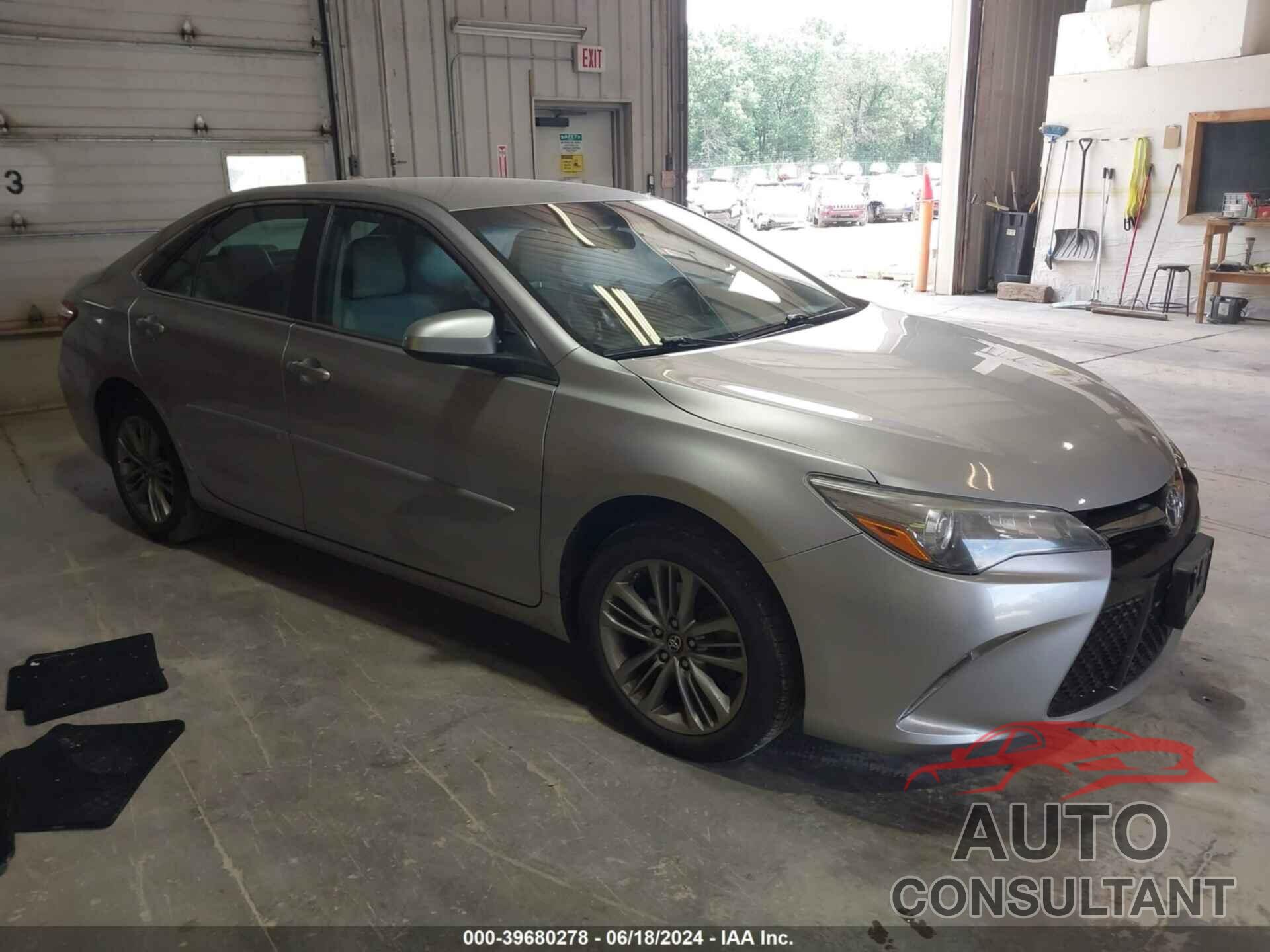 TOYOTA CAMRY 2017 - 4T1BF1FK2HU700589