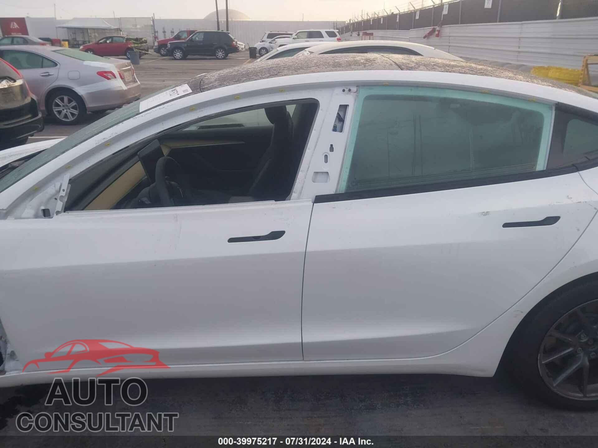 TESLA MODEL 3 2021 - 5YJ3E1EA8MF997262