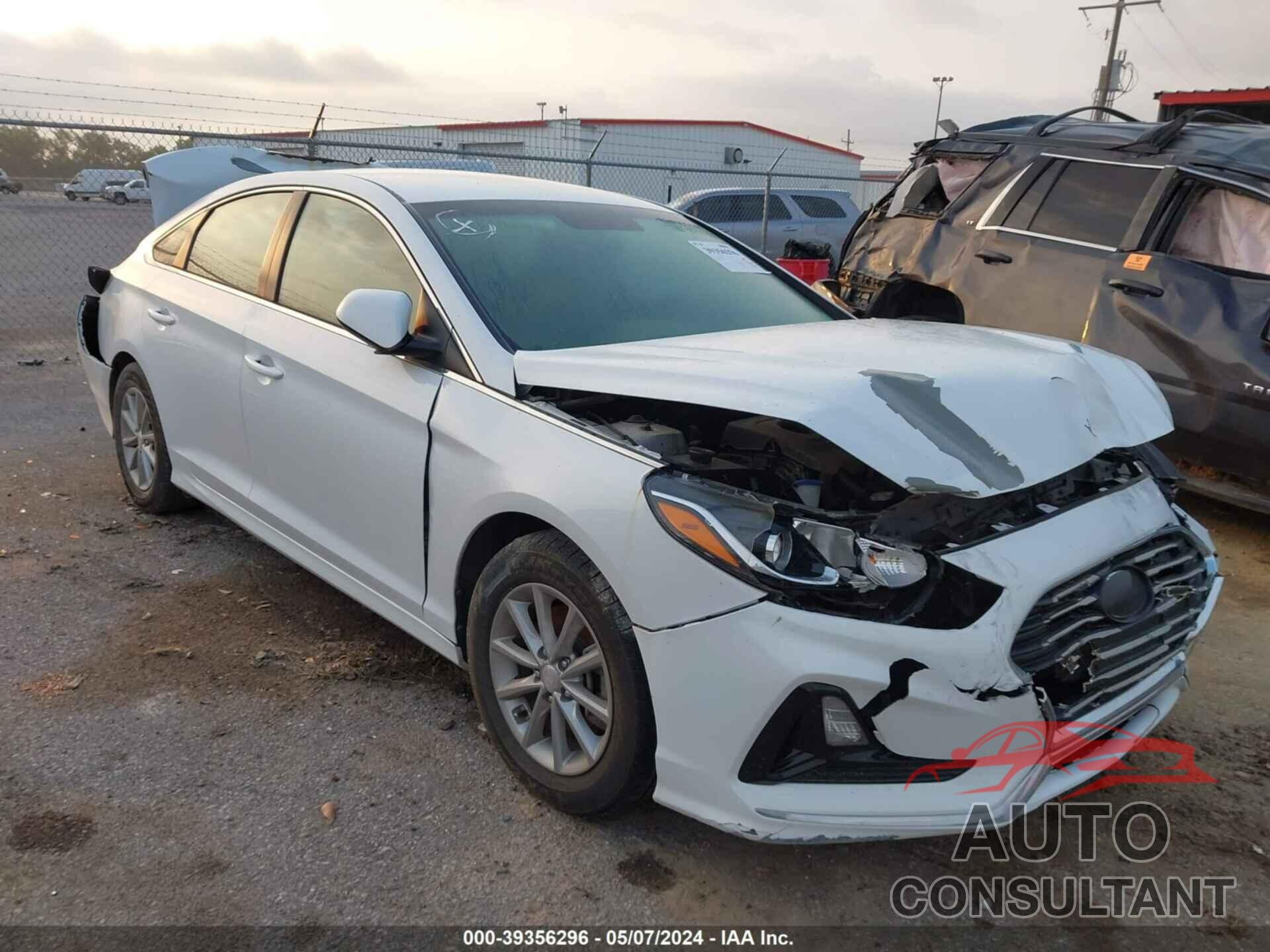 HYUNDAI SONATA 2018 - 5NPE24AF0JH673966