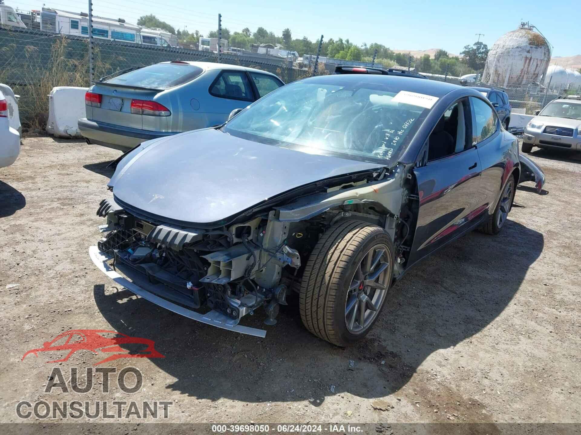 TESLA MODEL 3 2021 - 5YJ3E1EA8MF994698