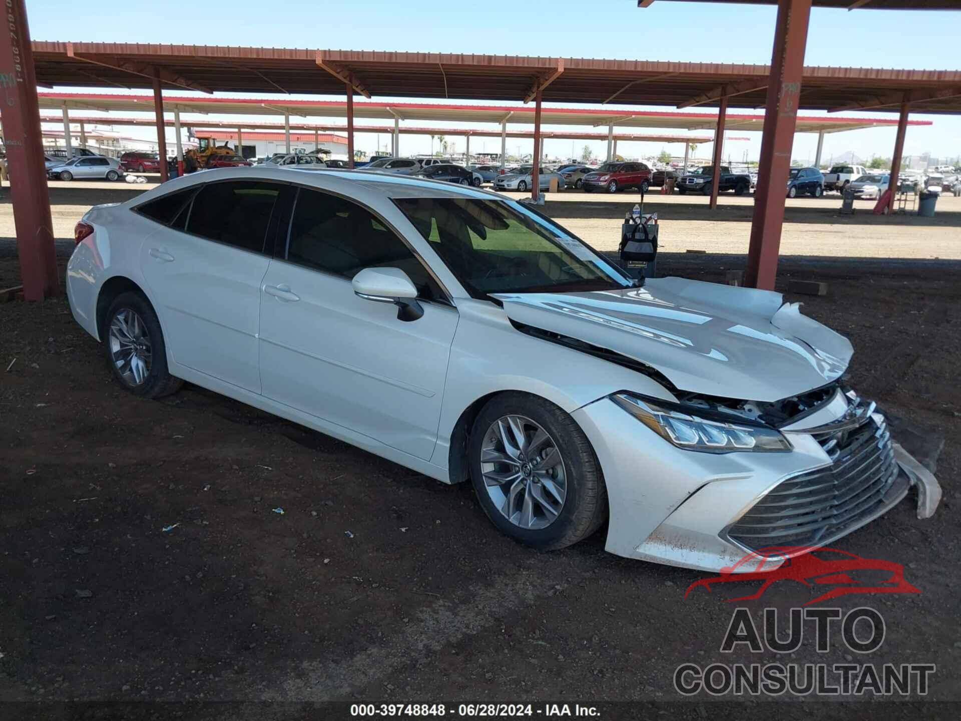 TOYOTA AVALON 2019 - 4T1BZ1FB4KU019221