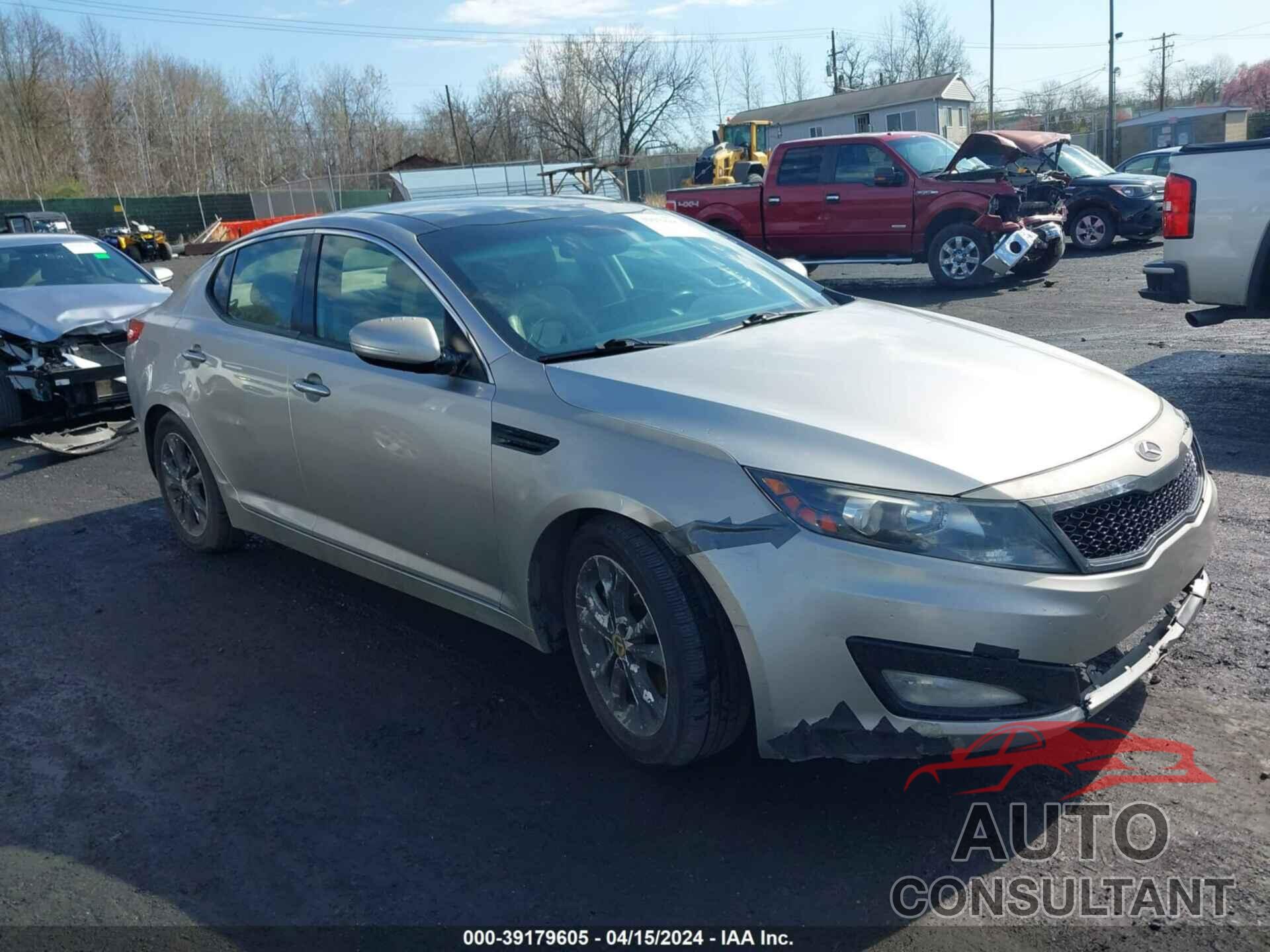 KIA OPTIMA 2011 - KNAGN4A75B5168481