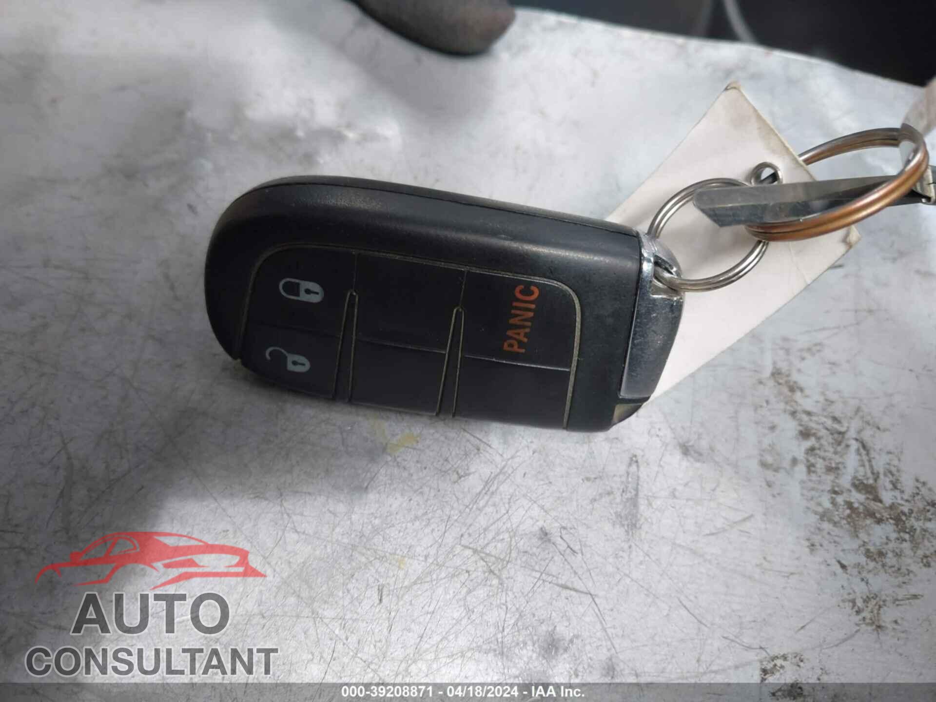JEEP COMPASS 2018 - 3C4NJCAB4JT339353