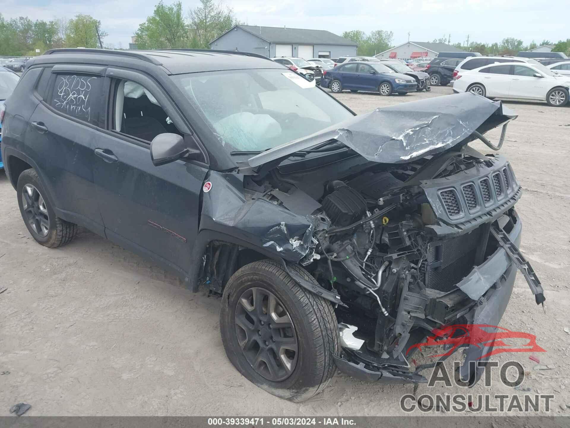 JEEP COMPASS 2018 - 3C4NJDDB5JT259187