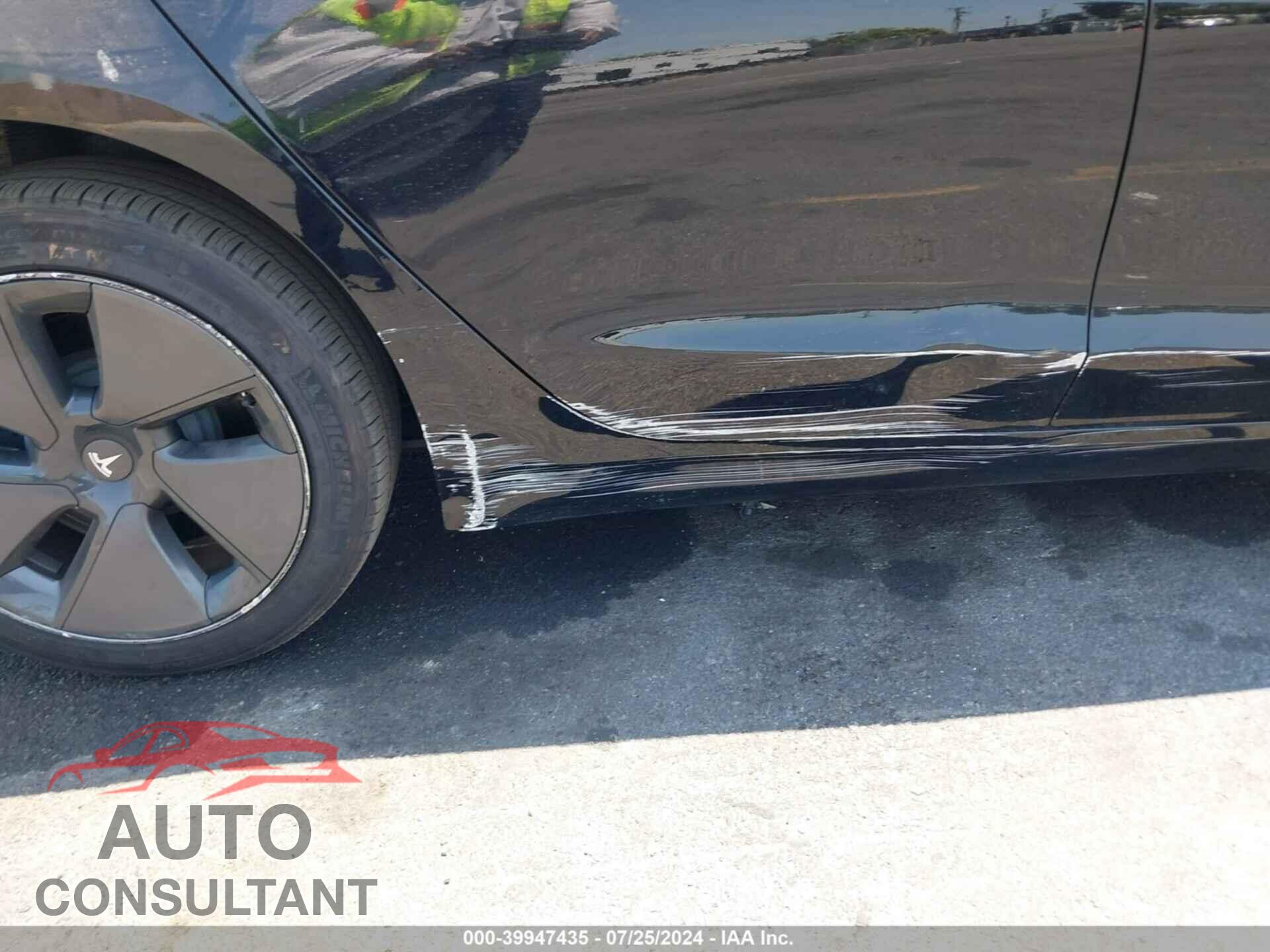 TESLA MODEL 3 2023 - 5YJ3E1EA5PF592576