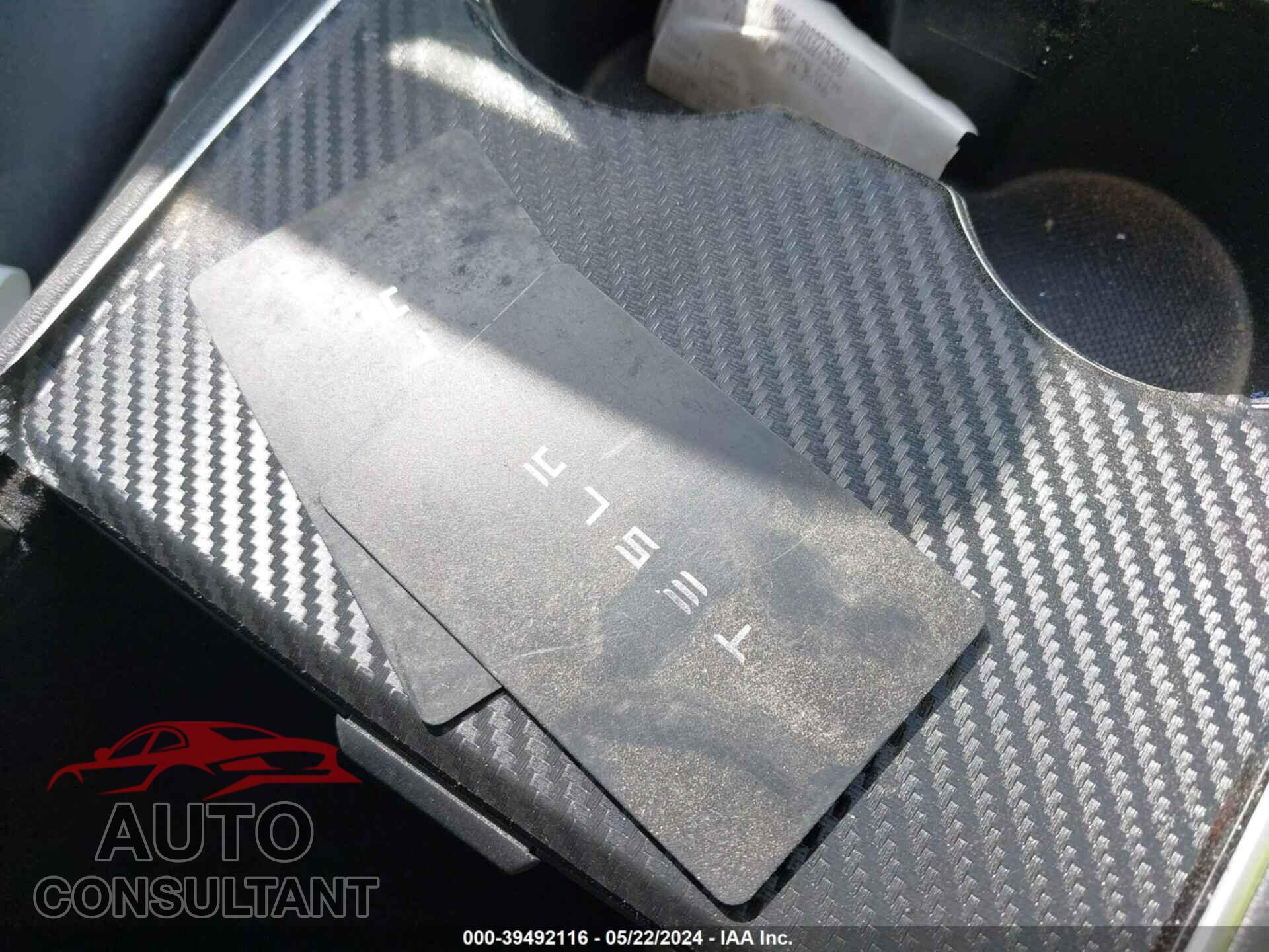 TESLA MODEL 3 2018 - 5YJ3E1EA4JF024696