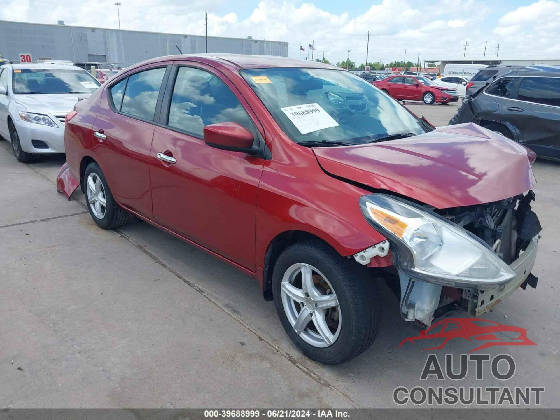 NISSAN VERSA 2017 - 3N1CN7APXHL902935