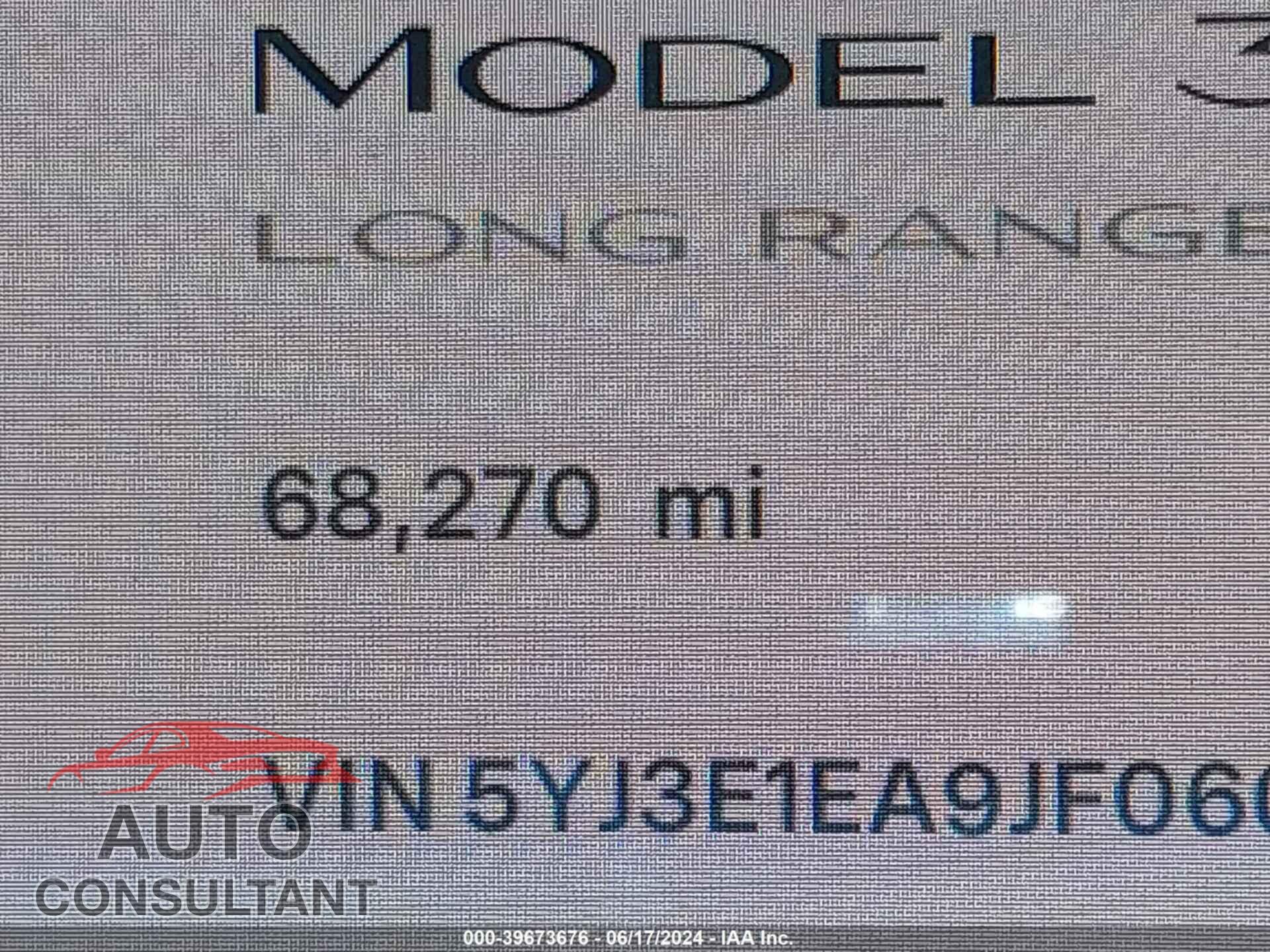 TESLA MODEL 3 2018 - 5YJ3E1EA9JF060352