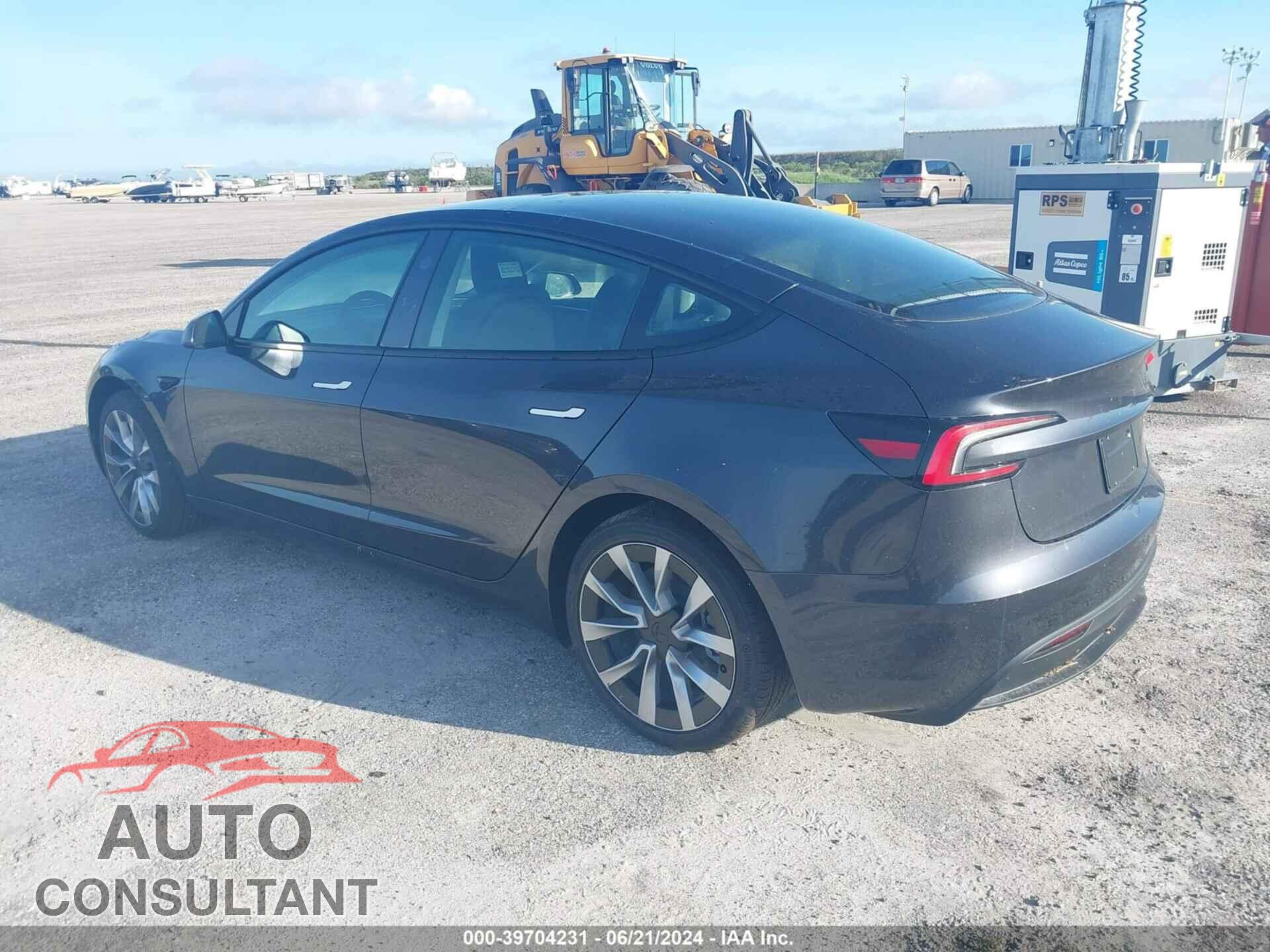 TESLA MODEL 3 2024 - 5YJ3E1EA0RF752107