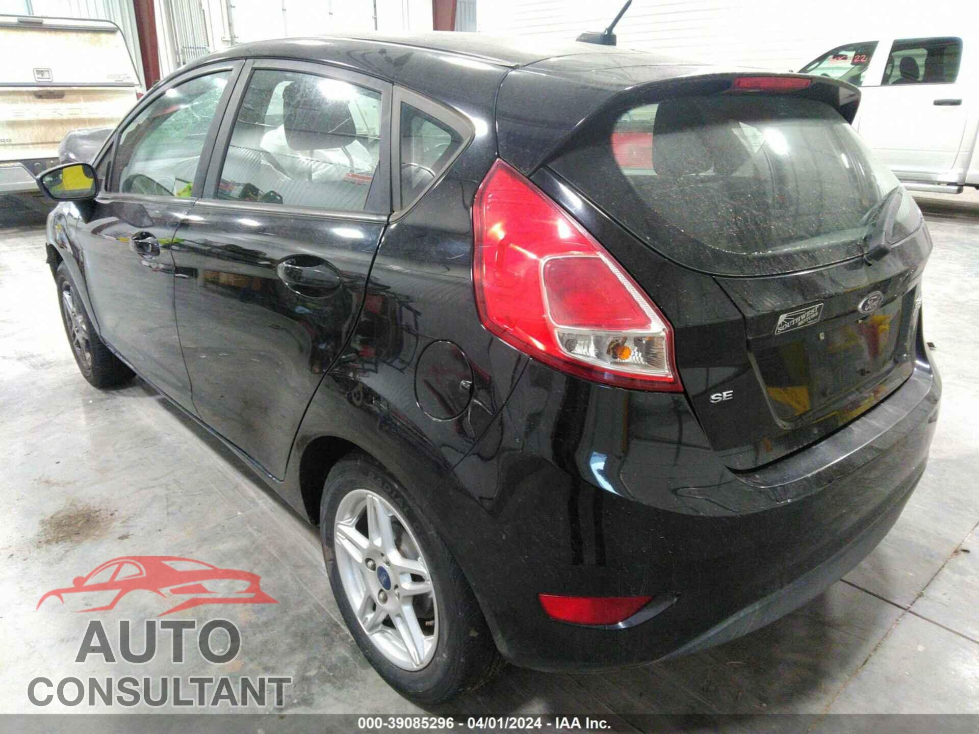 FORD FIESTA 2018 - 3FADP4EJ5JM106972