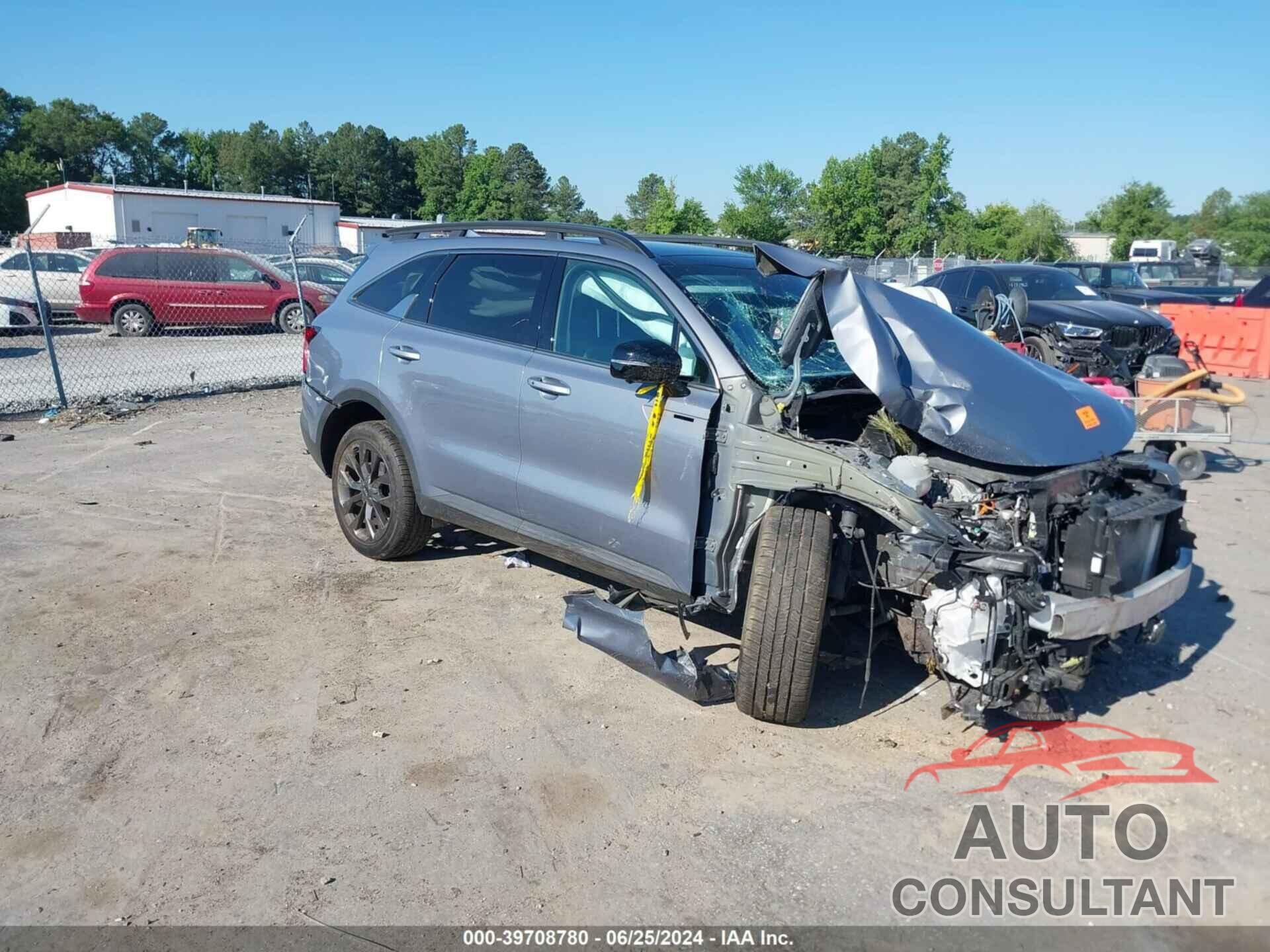 KIA SORENTO 2021 - 5XYRKDLF8MG029612