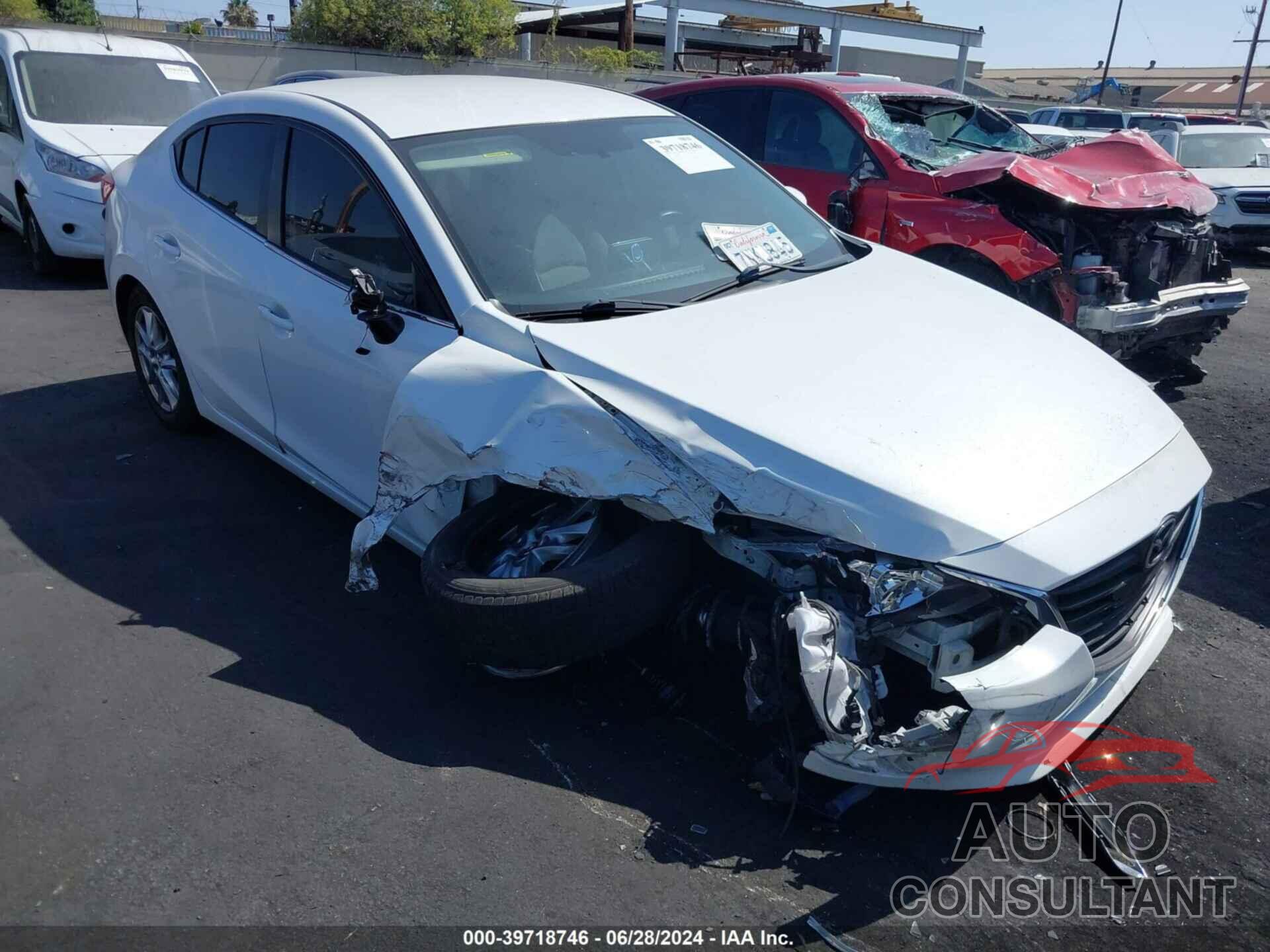 MAZDA MAZDA3 2016 - JM1BM1U7XG1276751