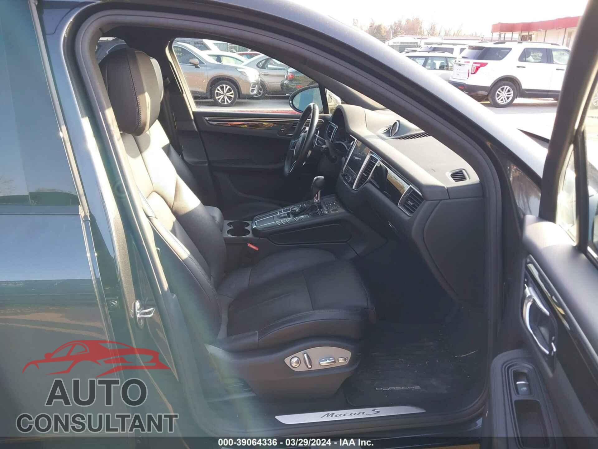 PORSCHE MACAN 2017 - WP1AB2A58HLB14440