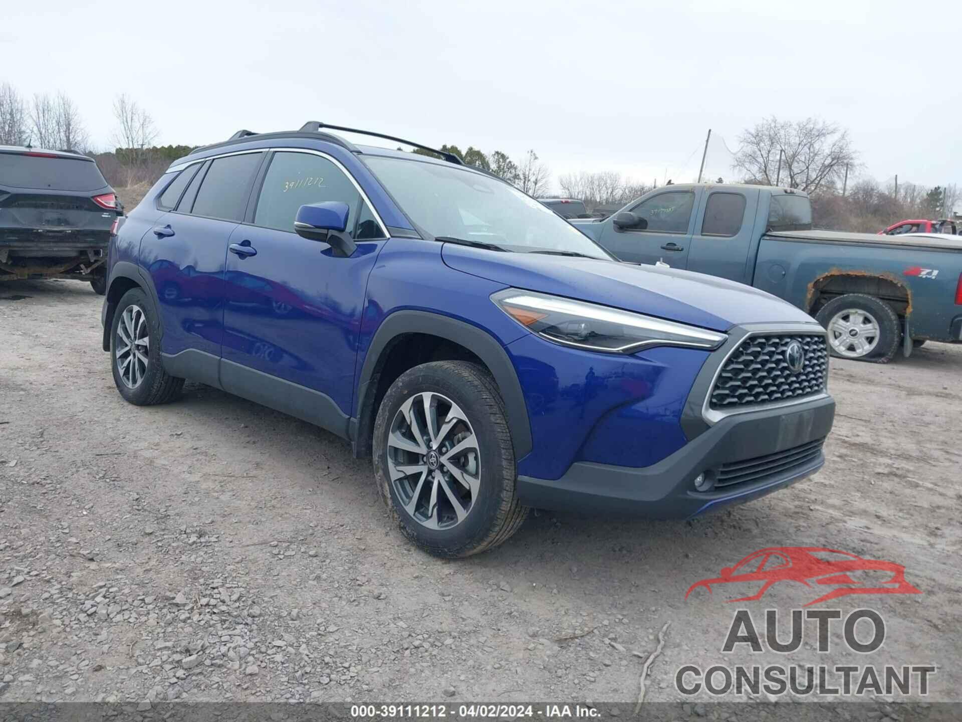 TOYOTA COROLLA CROSS 2023 - 7MUDAABG0PV052157