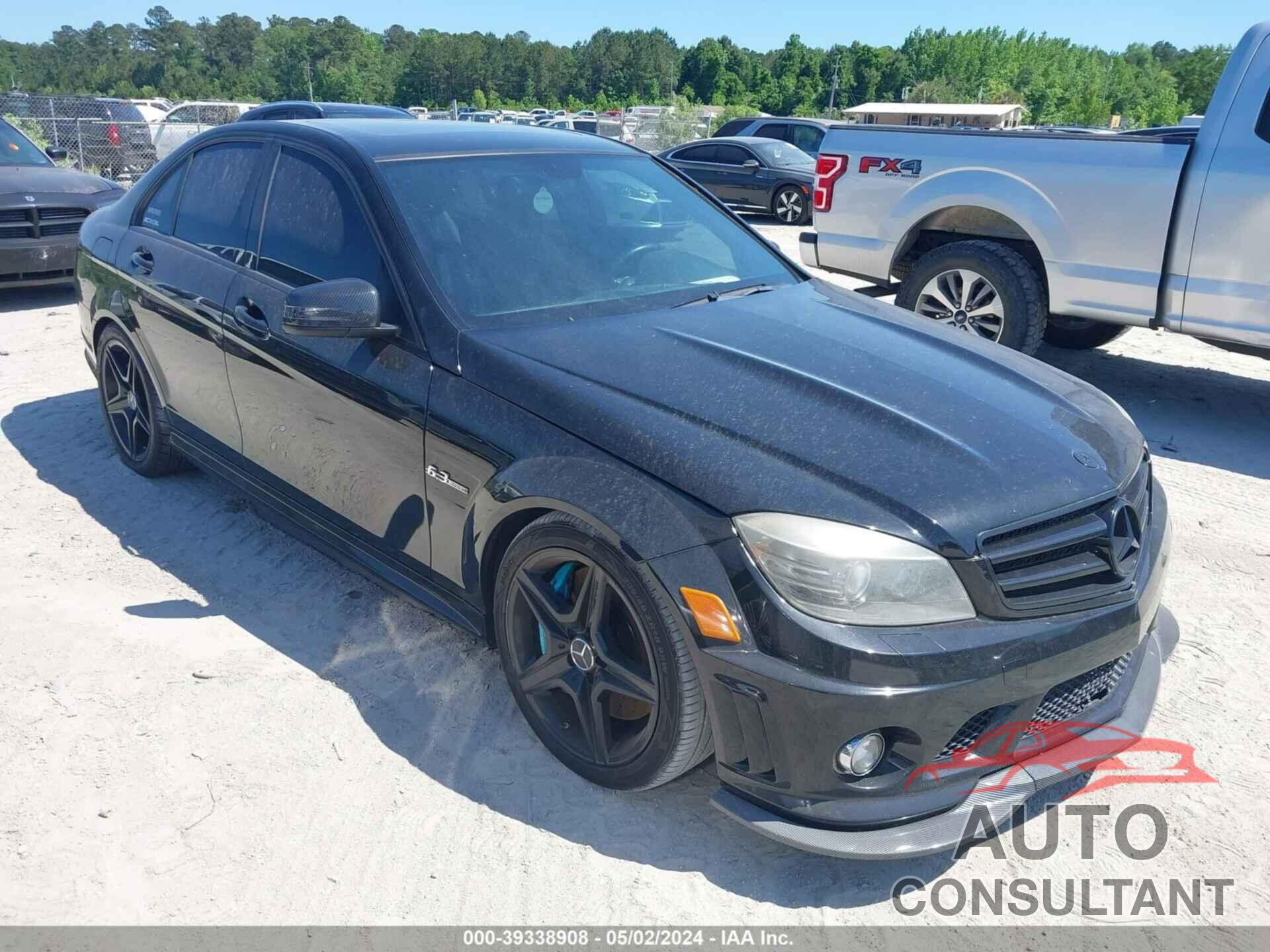 MERCEDES-BENZ C 63 AMG 2010 - WDDGF7HB3AF437653