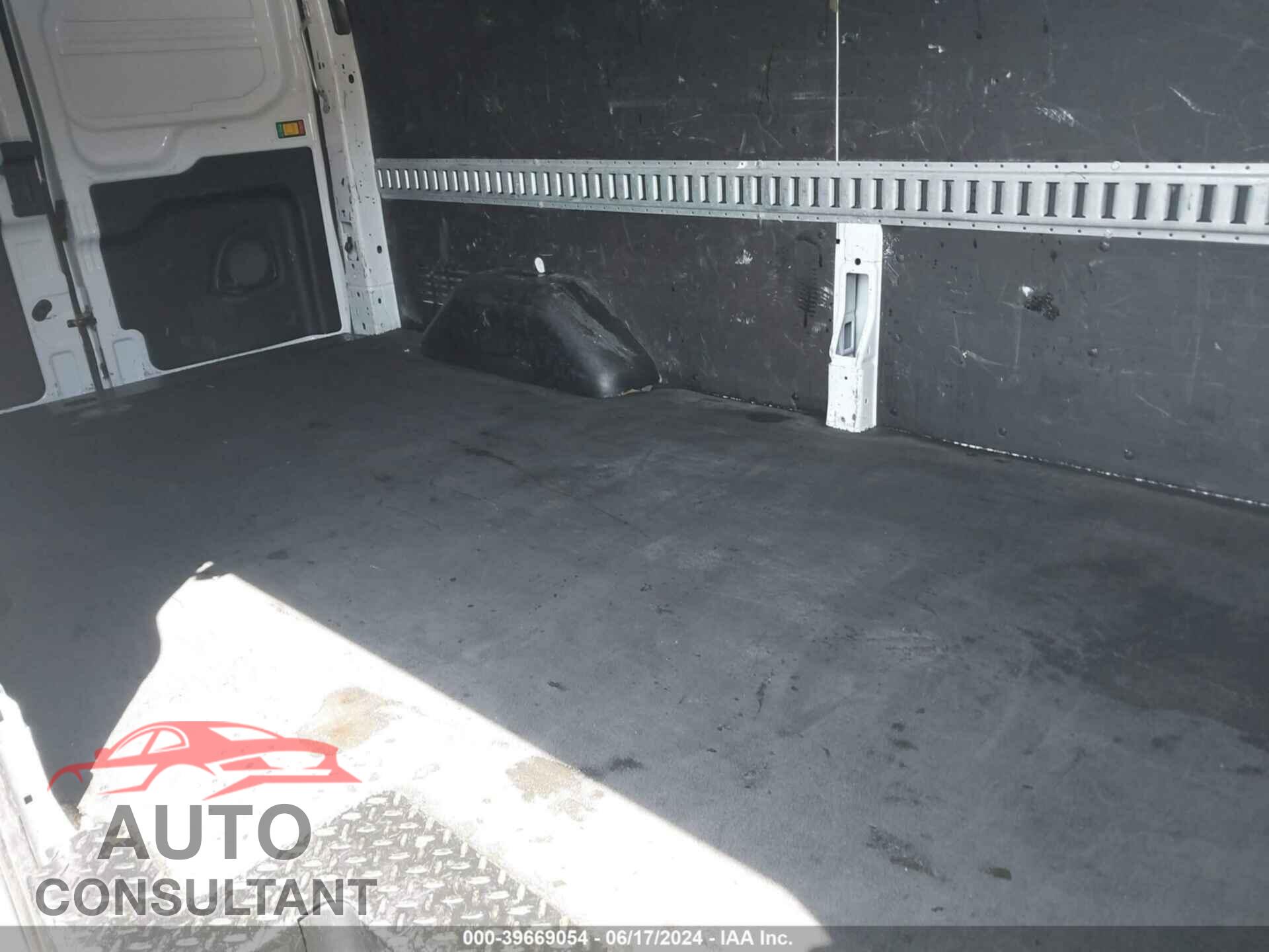 FORD TRANSIT-250 2021 - 1FTBR1Y89MKA86126