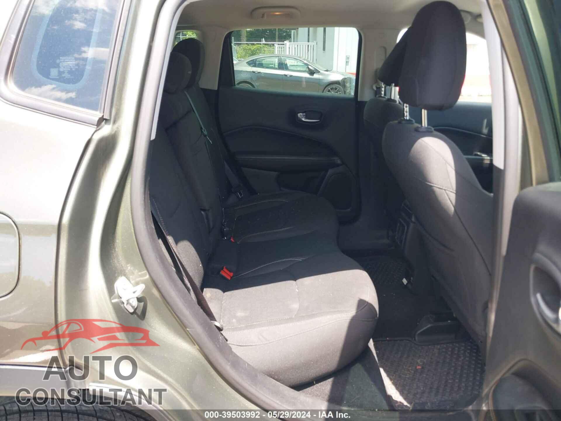 JEEP COMPASS 2019 - 3C4NJDAB4KT703102