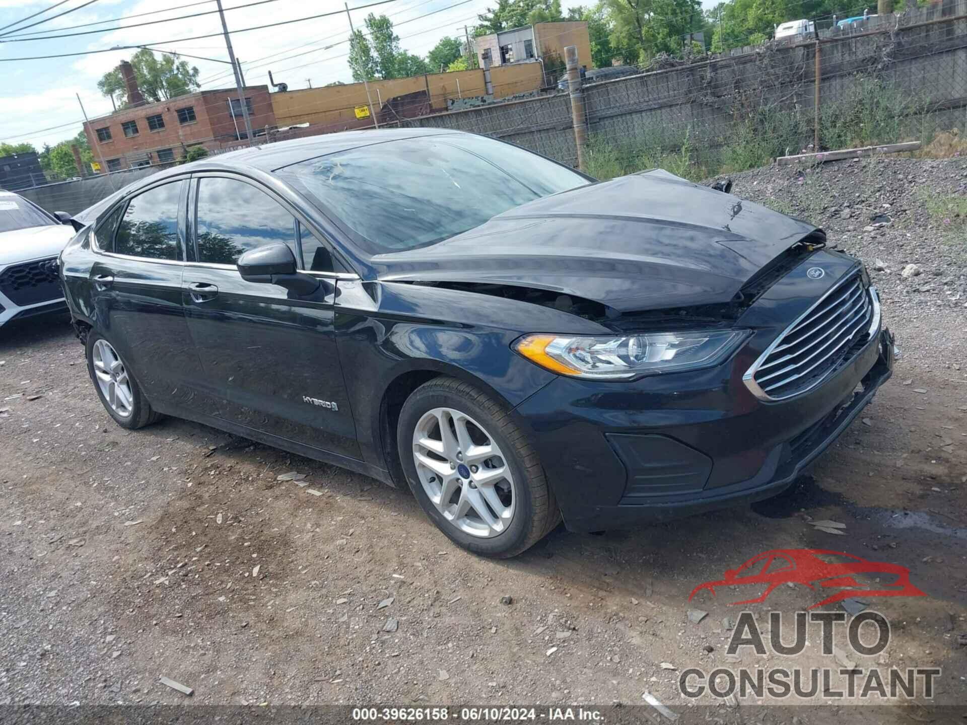 FORD FUSION HYBRID 2019 - 3FA6P0LU7KR197343