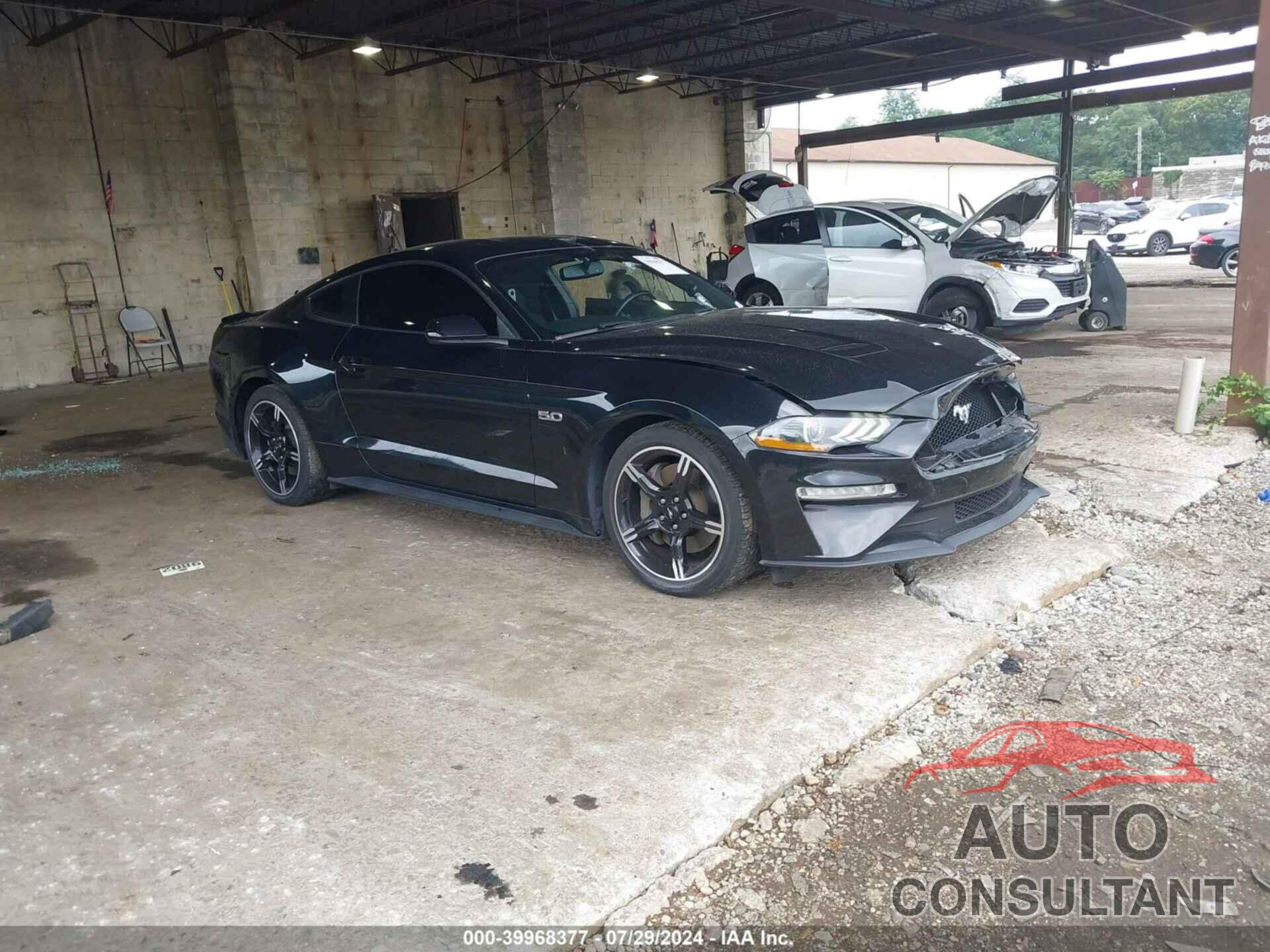 FORD MUSTANG 2018 - 1FA6P8CF6J5171222