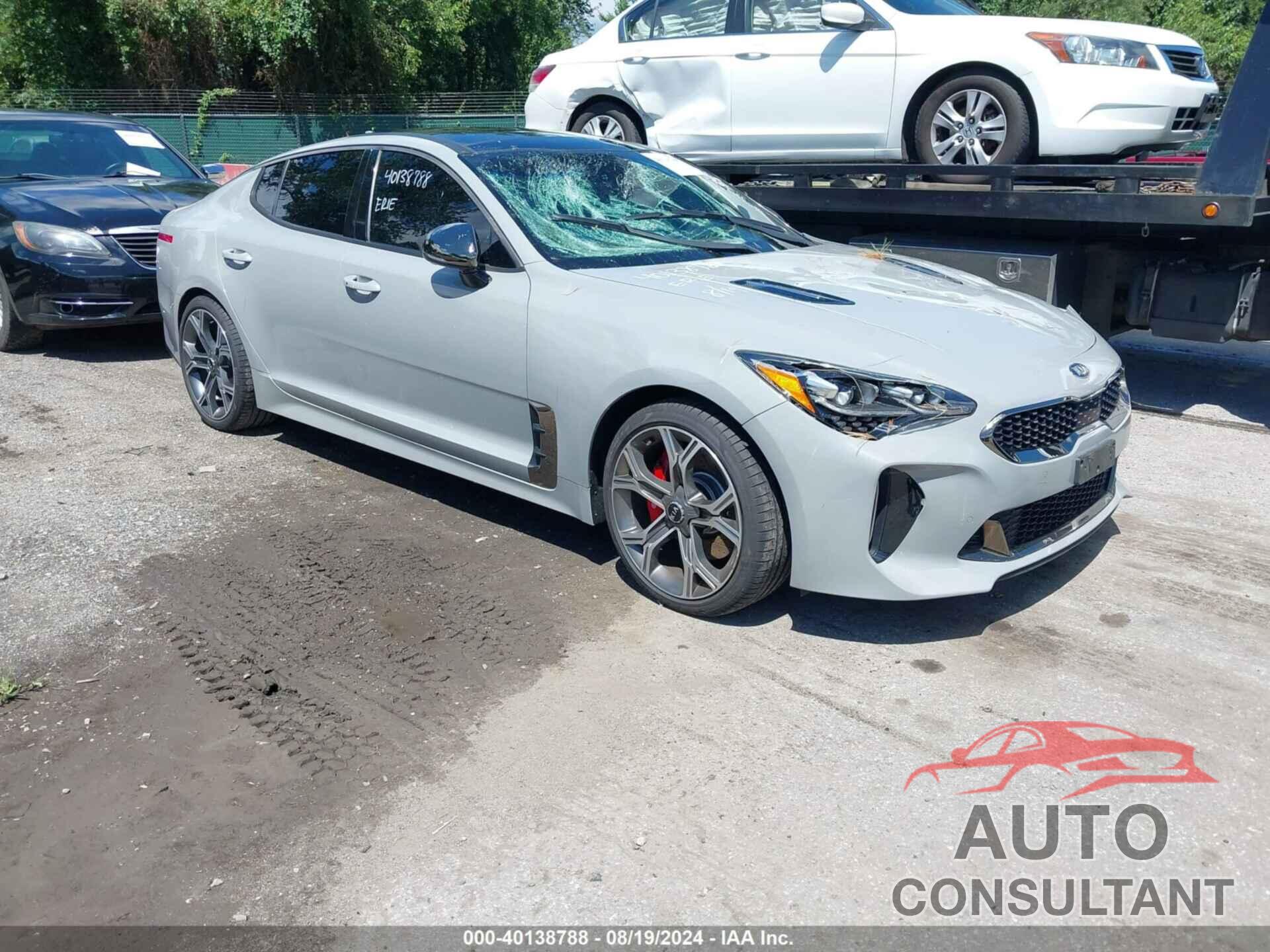 KIA STINGER 2019 - KNAE55LCXK6055448