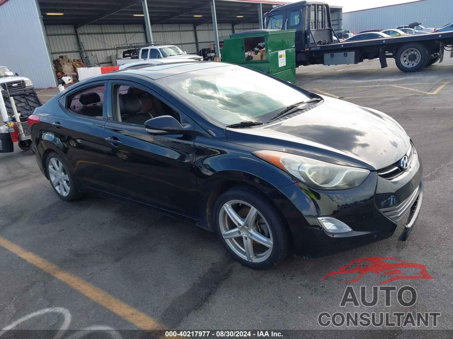 HYUNDAI ELANTRA 2013 - KMHDH4AEXDU626192