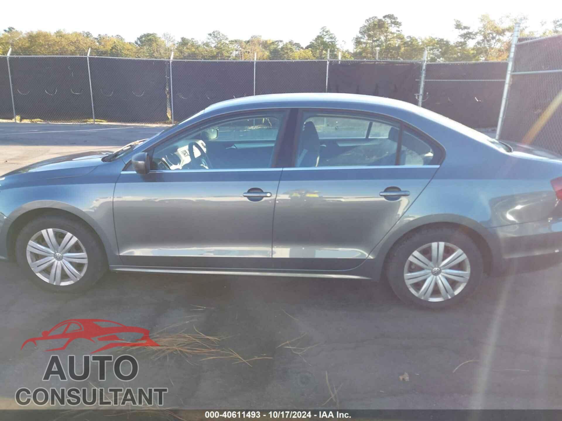 VOLKSWAGEN JETTA 2017 - 3VW2B7AJ9HM212470