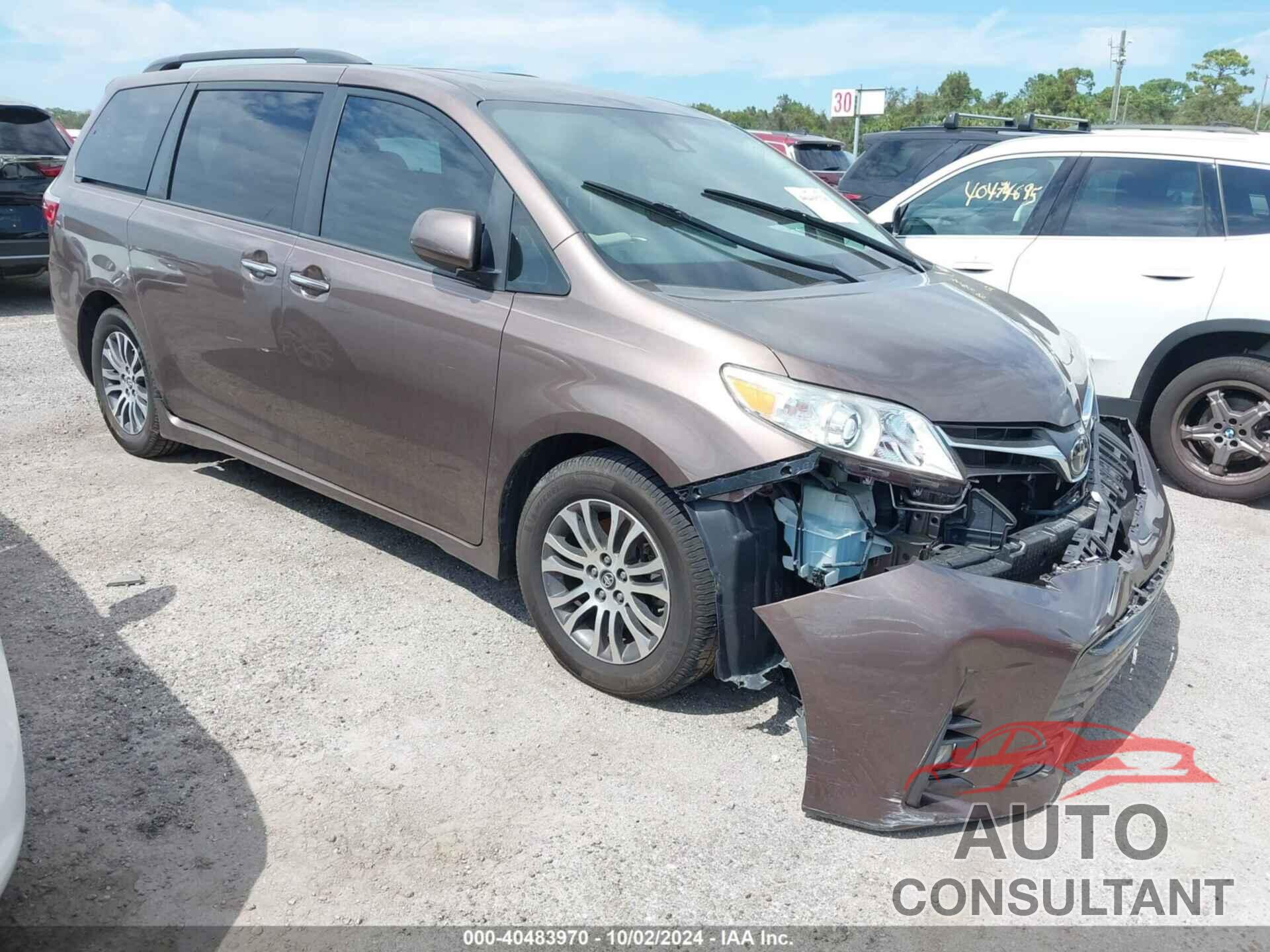 TOYOTA SIENNA 2018 - 5TDYZ3DCXJS930615