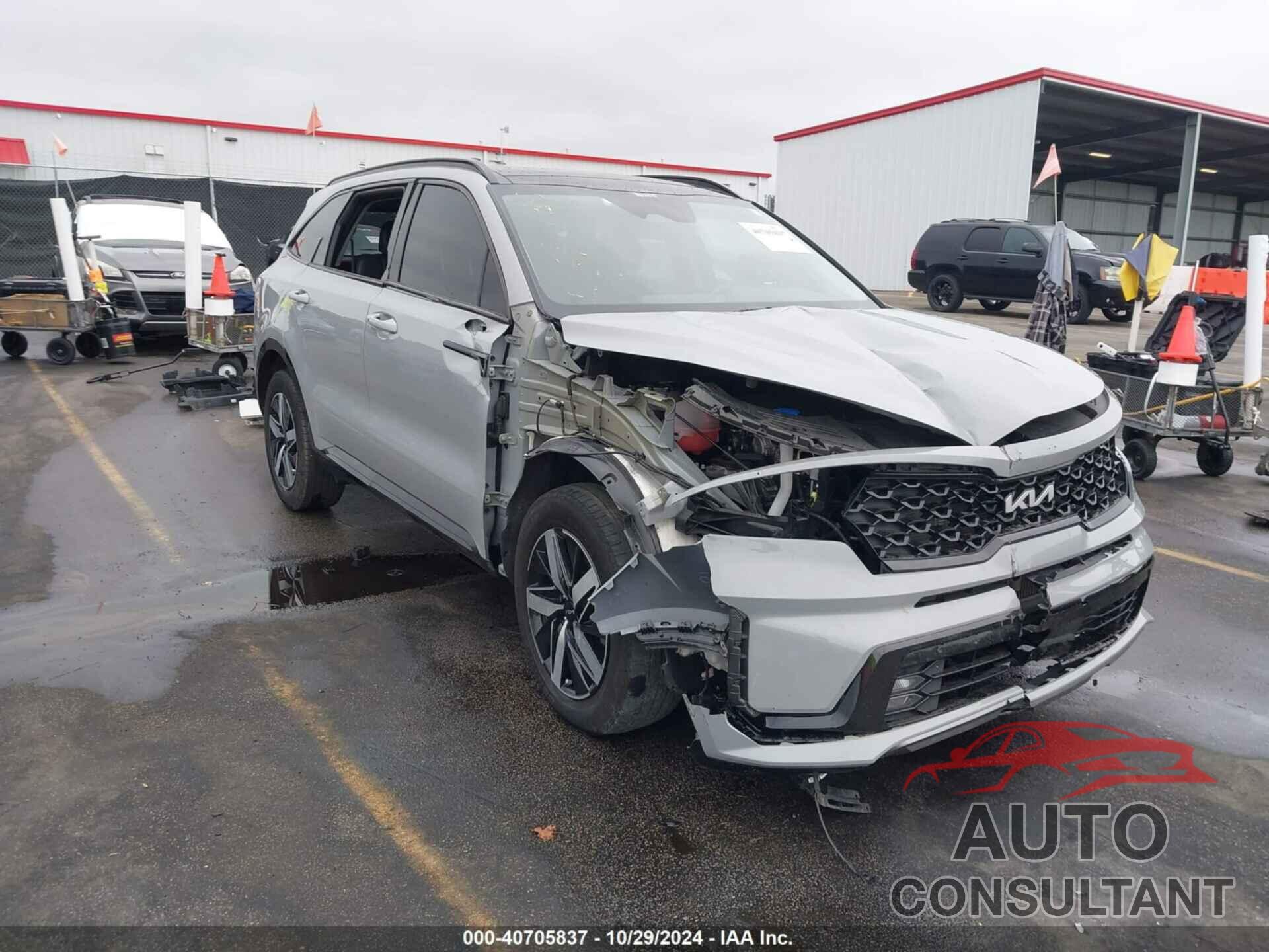 KIA SORENTO 2023 - 5XYRH4LF6PG168673