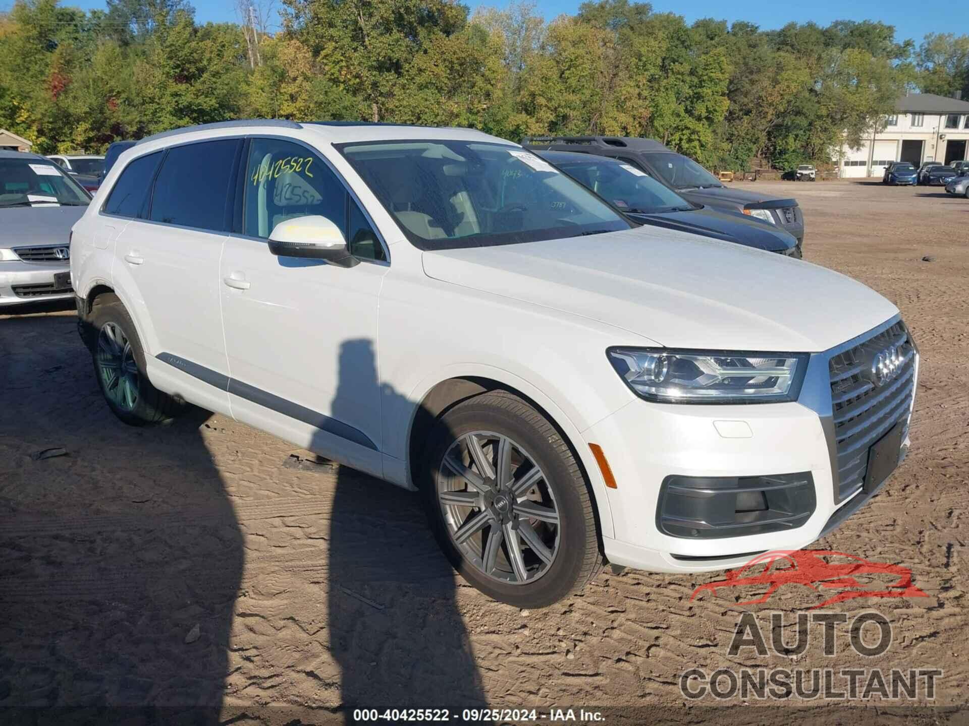 AUDI Q7 2017 - WA1LAAF71HD034824