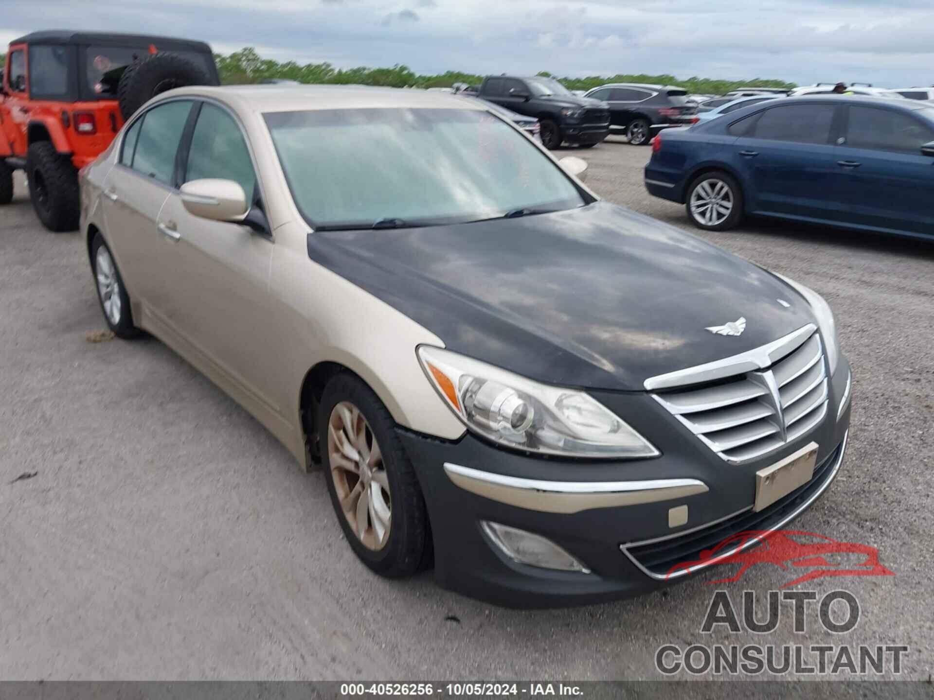 HYUNDAI GENESIS 2012 - KMHGC4DD8CU167130