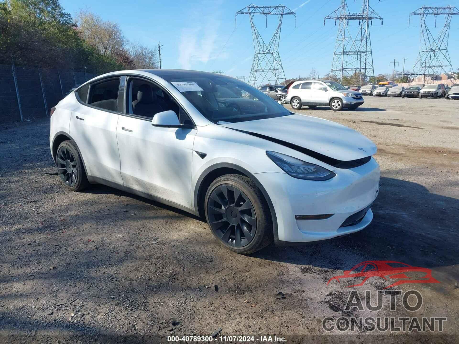 TESLA MODEL Y 2021 - 5YJYGDEE4MF284752