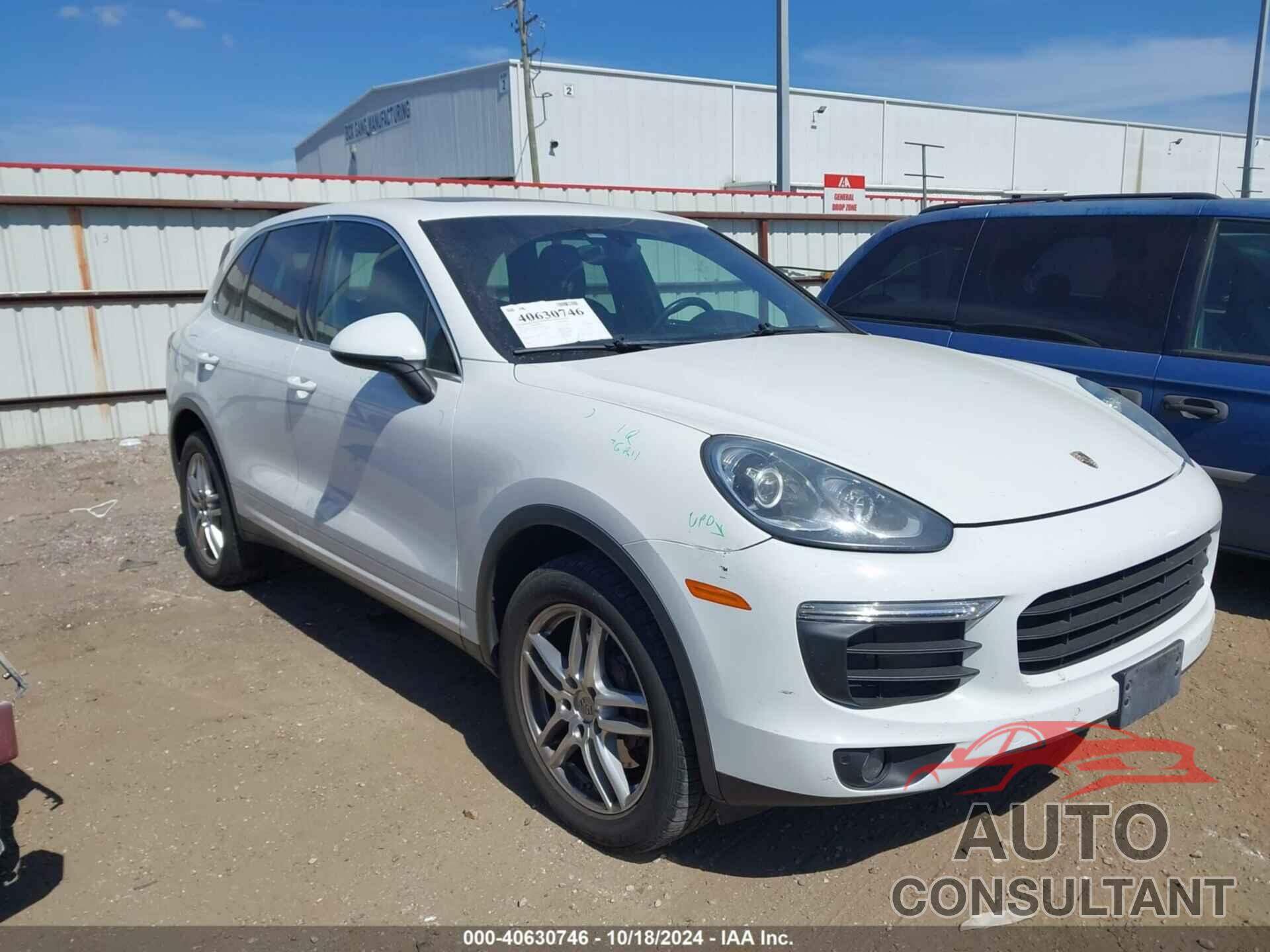 PORSCHE CAYENNE 2016 - WP1AA2A23GLA05438